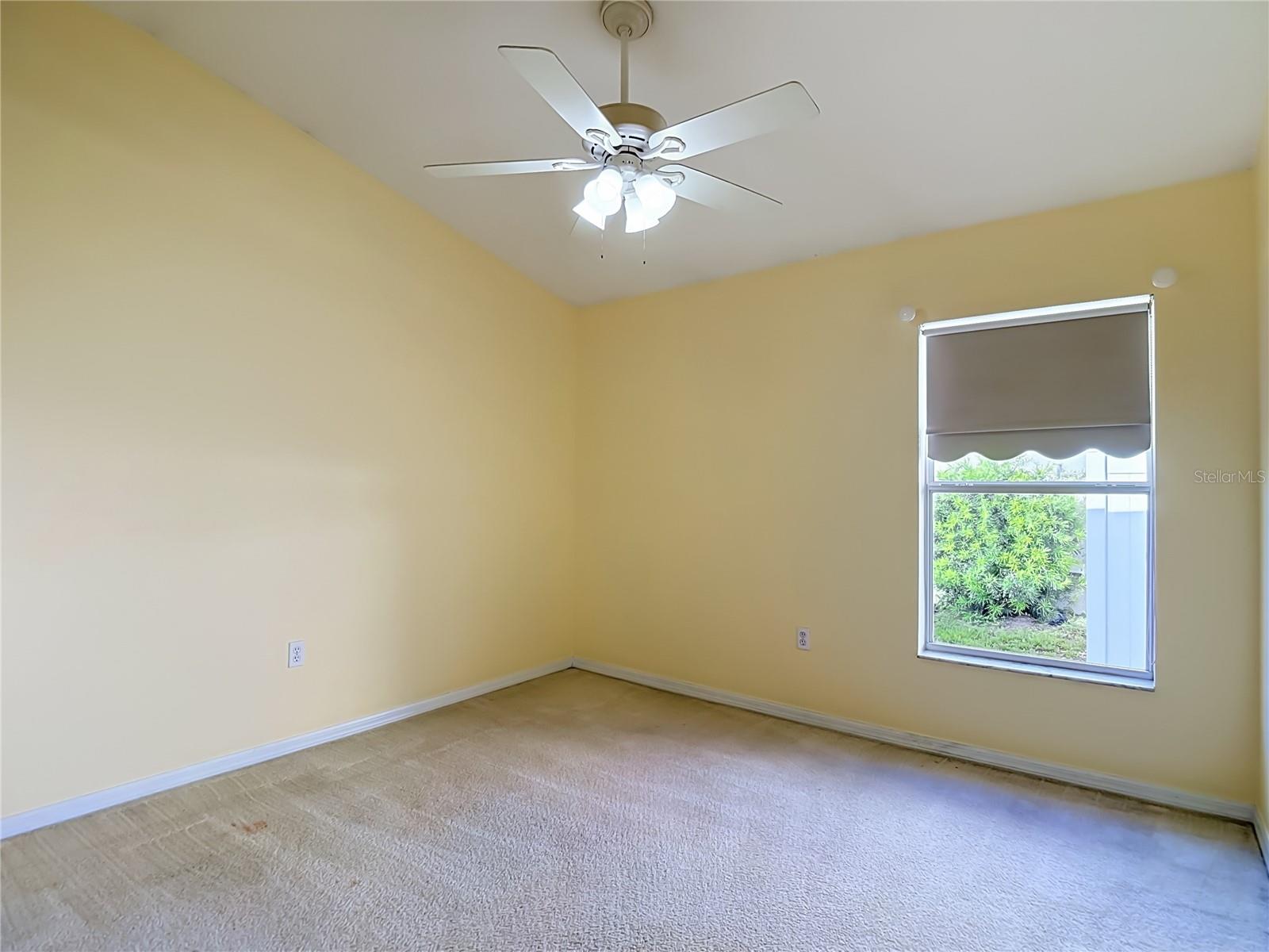 18453 CYPRESS BAY PKWY — photo 32