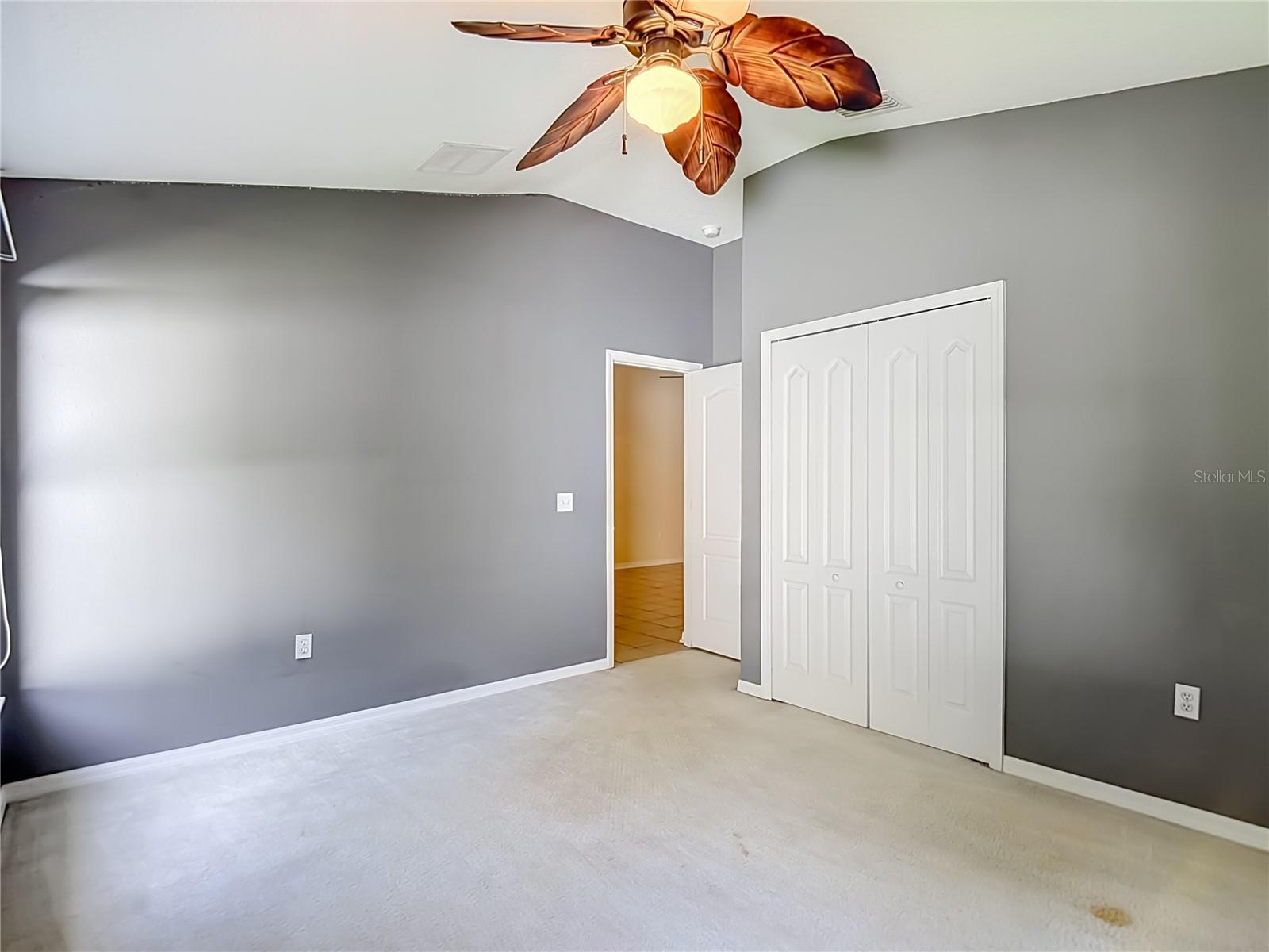 18453 CYPRESS BAY PKWY — photo 42