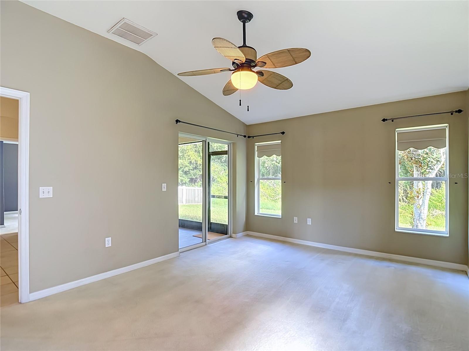 18453 CYPRESS BAY PKWY — photo 28