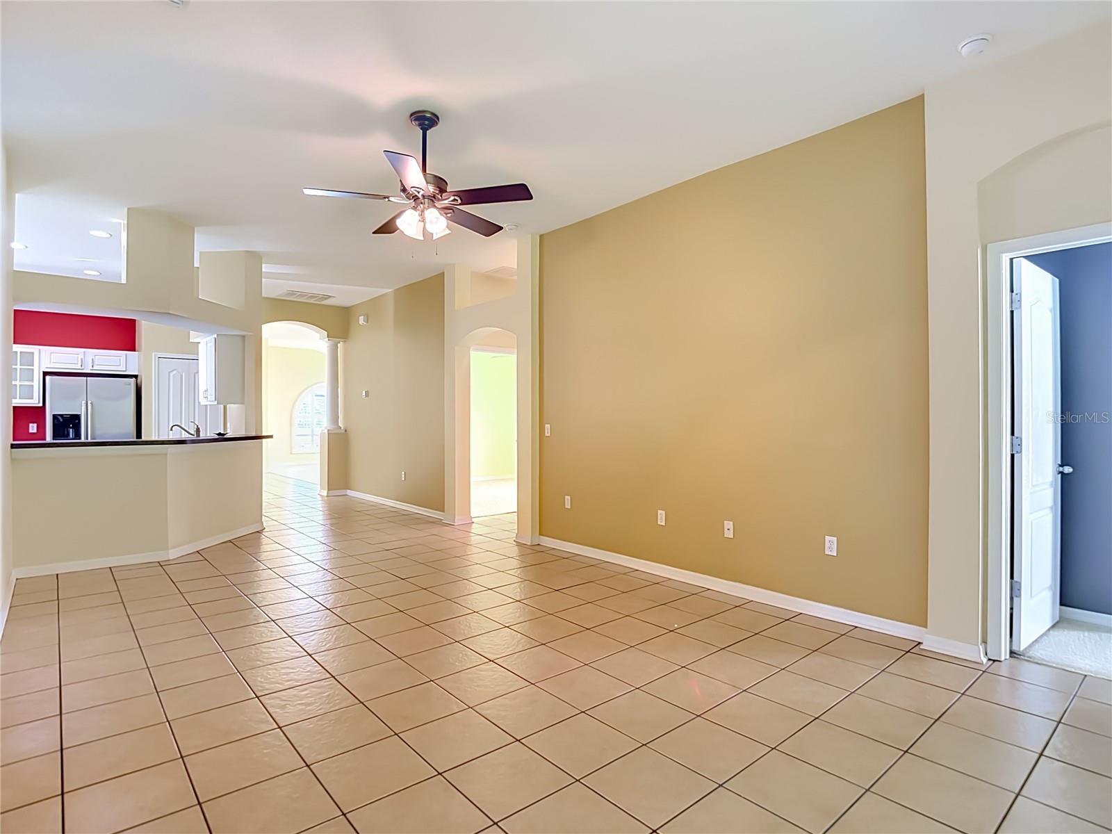 18453 CYPRESS BAY PKWY — photo 25