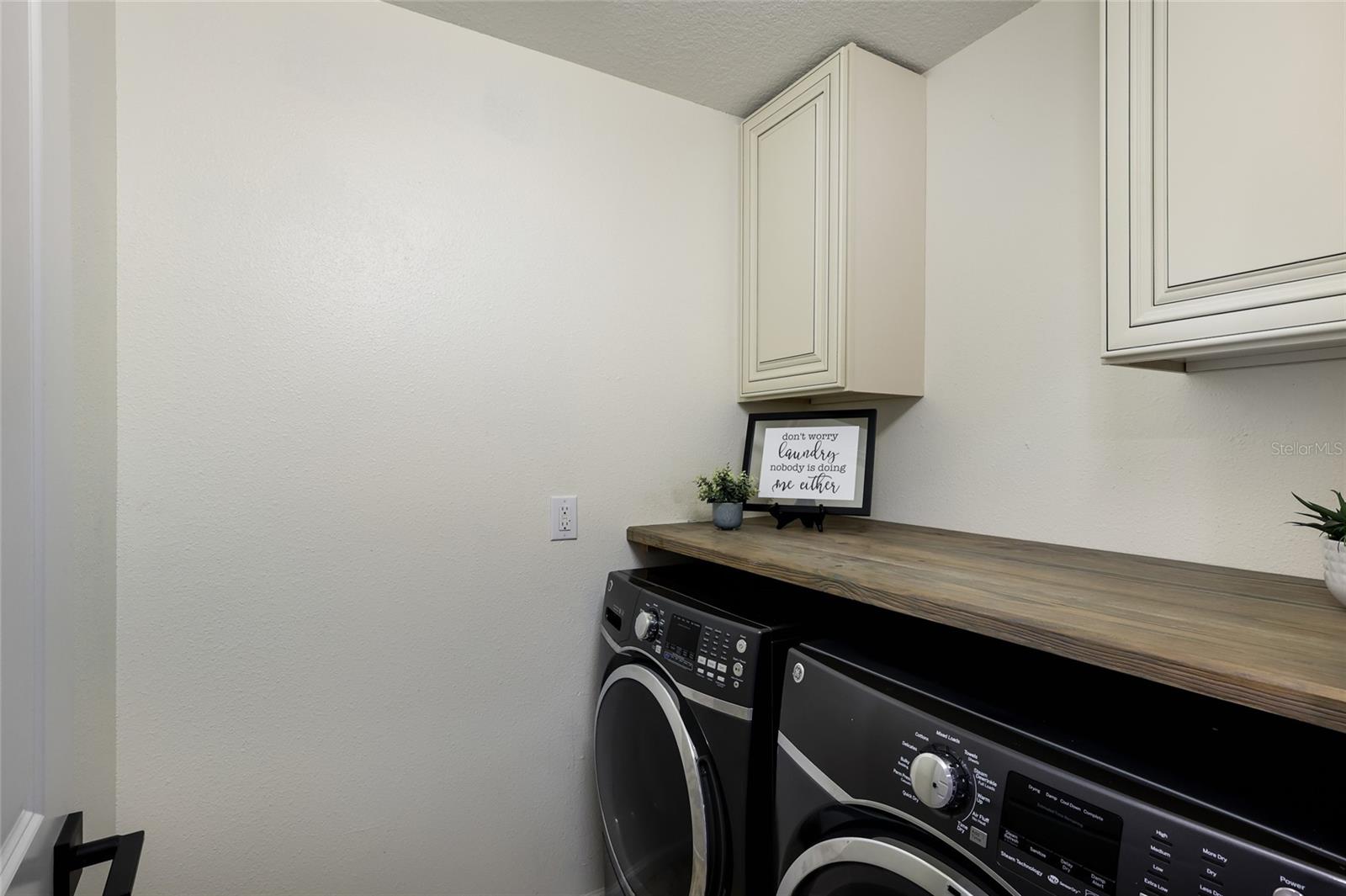 5032 SKYVIEW LN — photo 24