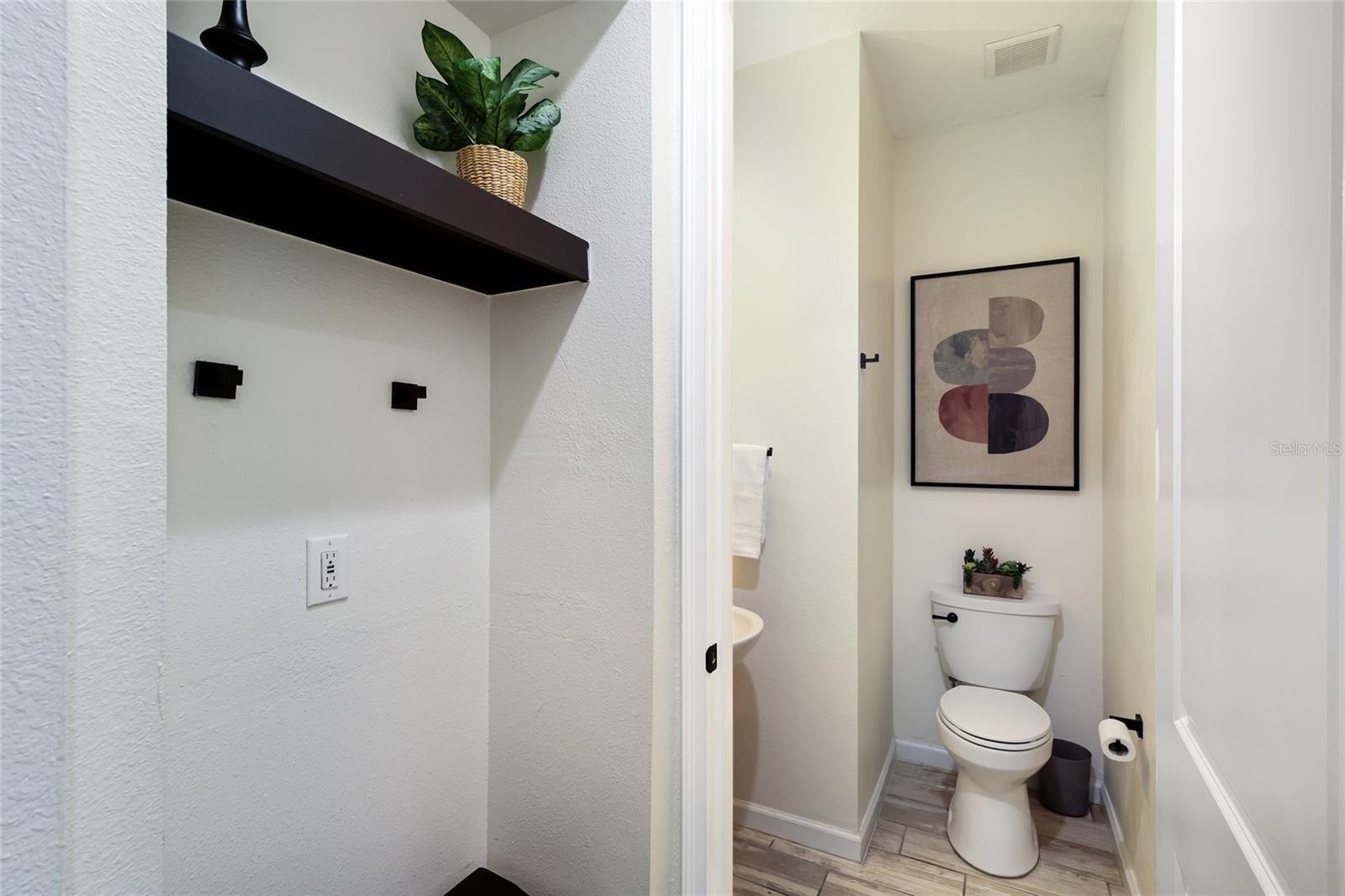 5032 SKYVIEW LN — photo 13