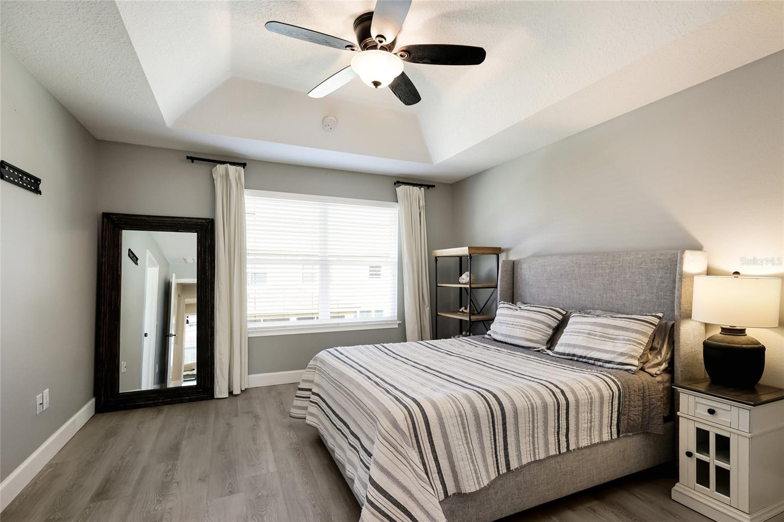 5032 SKYVIEW LN — photo 16
