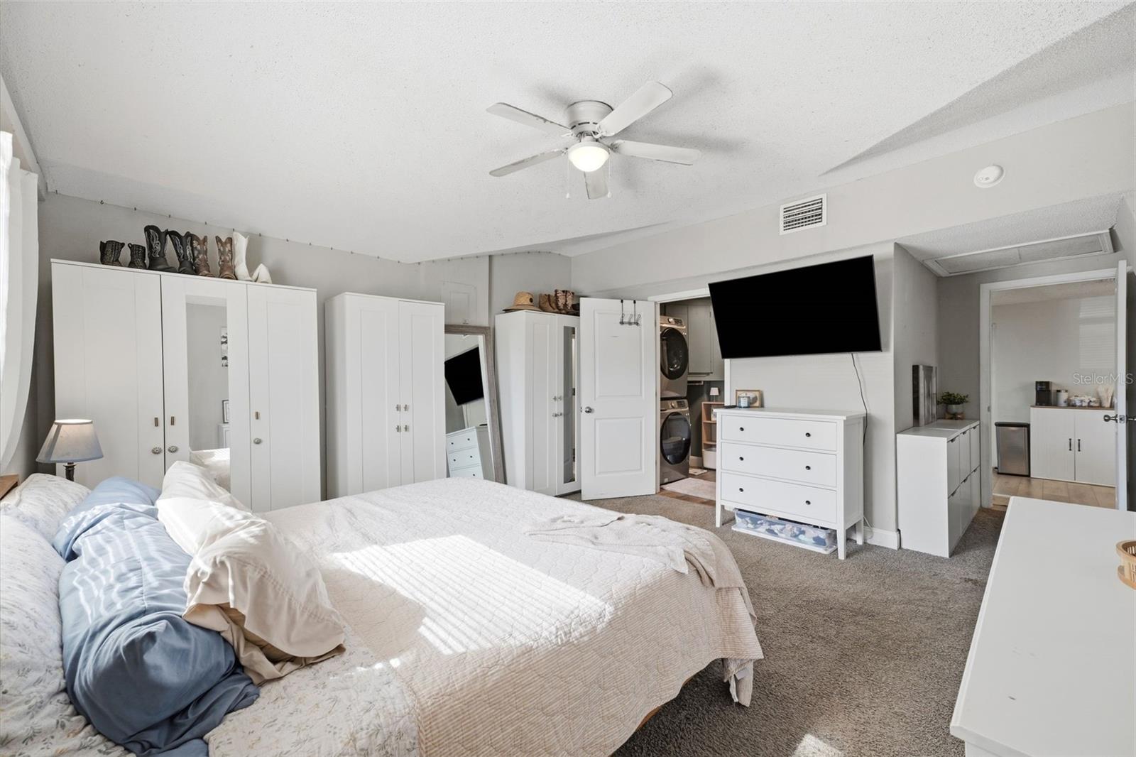 10025 SLEEPY HOLLOW LN — photo 15