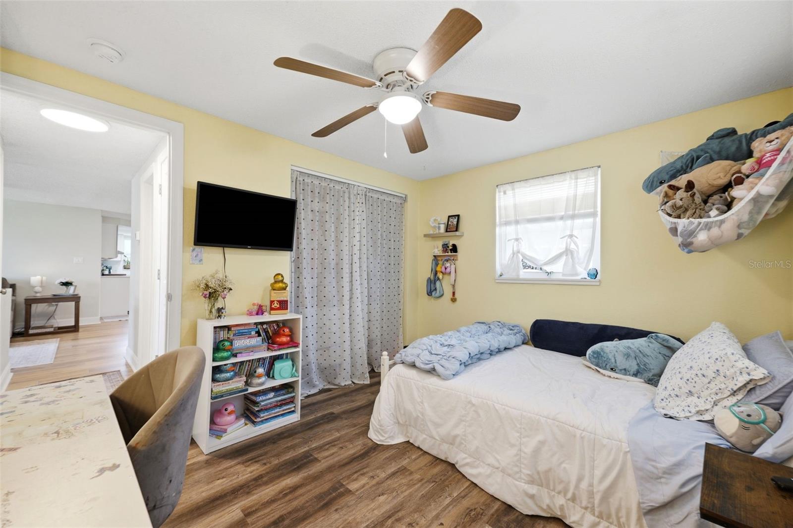 10025 SLEEPY HOLLOW LN — photo 22