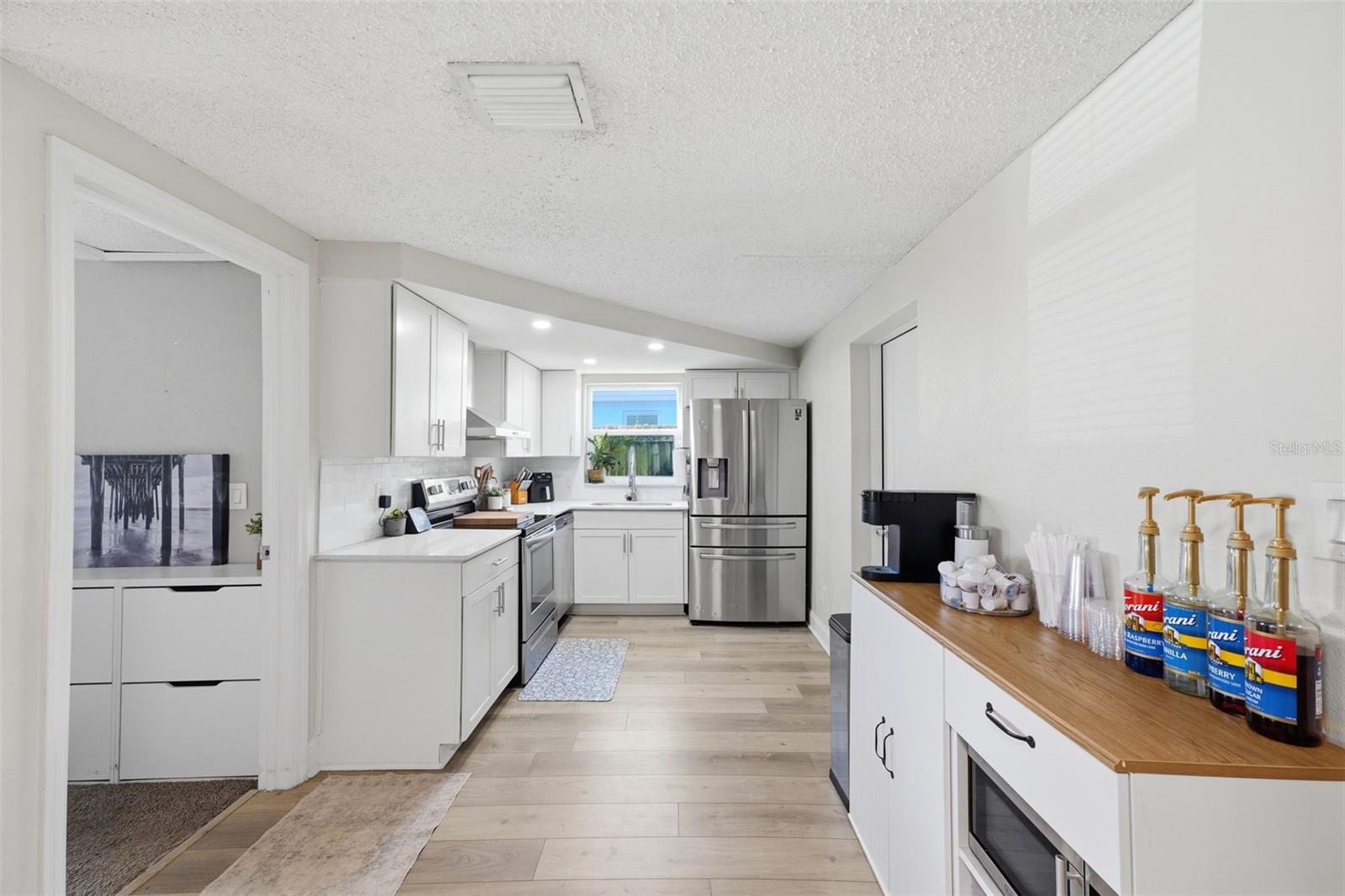10025 SLEEPY HOLLOW LN — photo 12