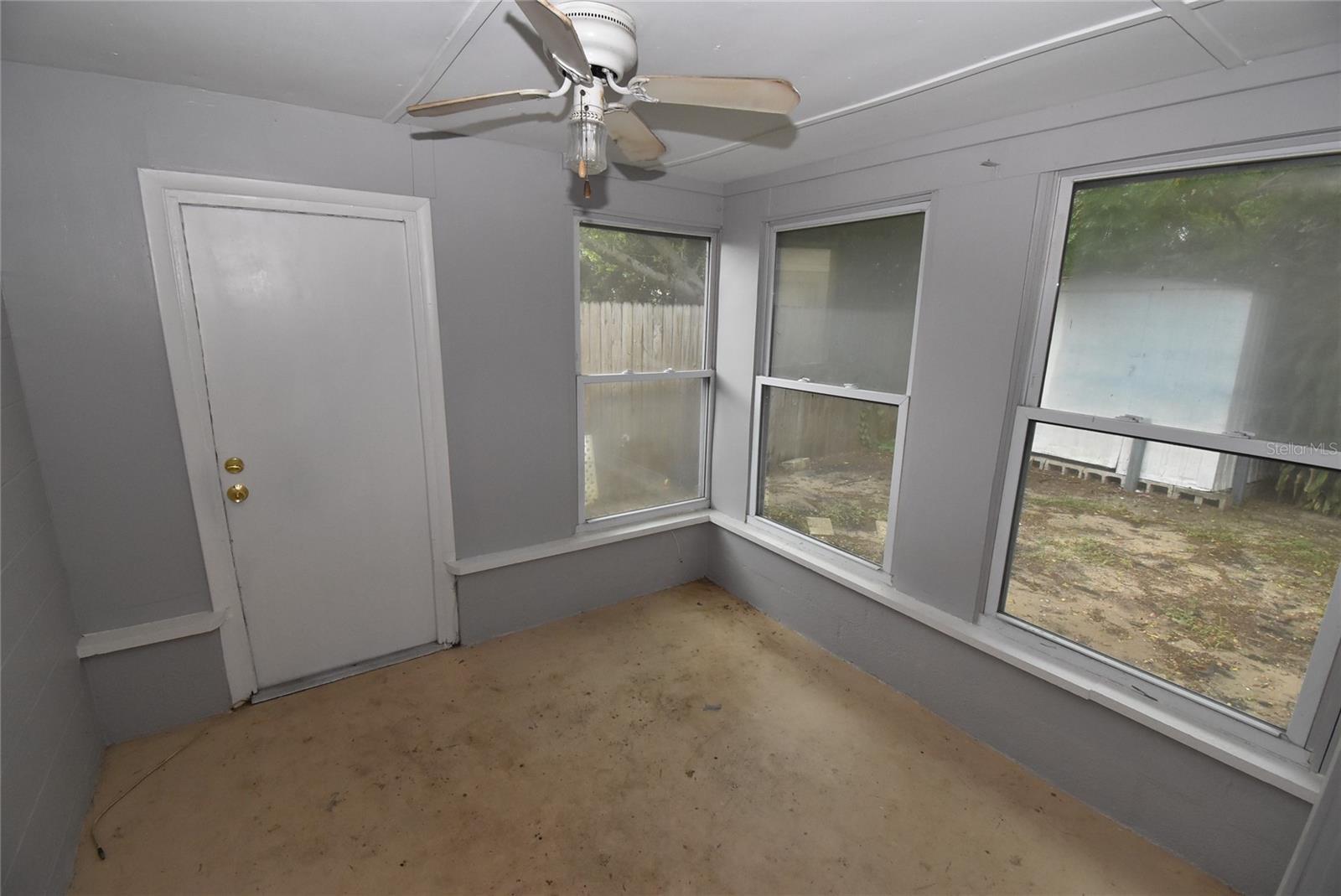 4653 AEGEAN AVE — photo 23