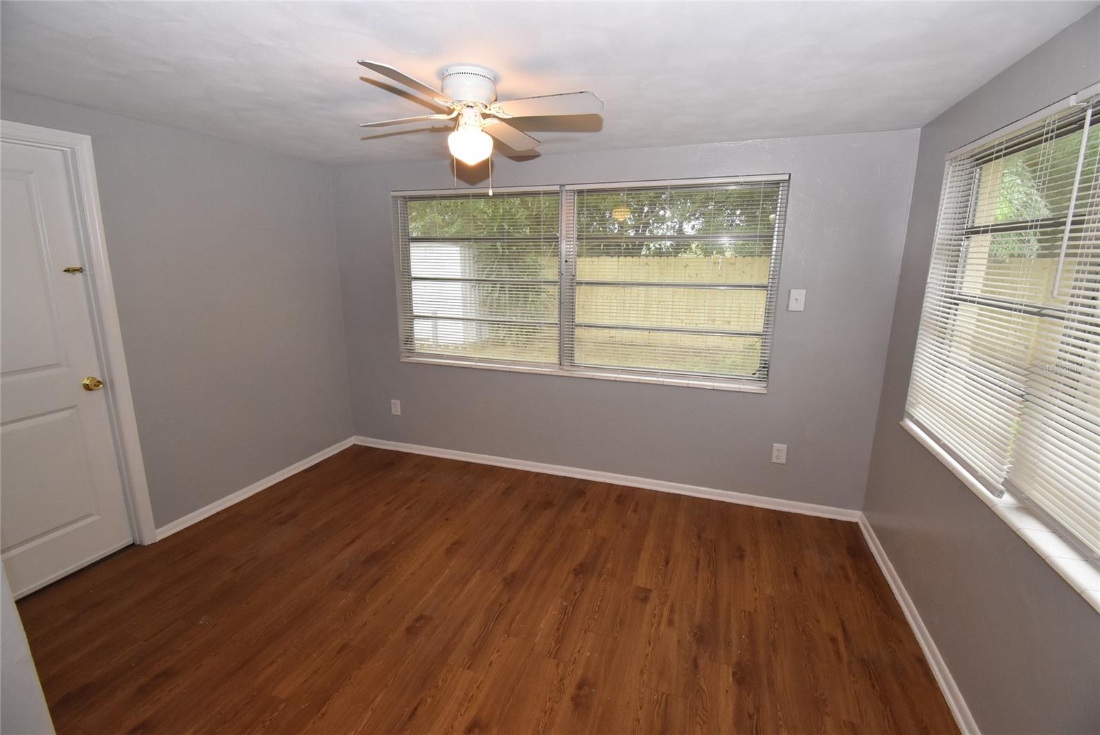 4653 AEGEAN AVE — photo 21