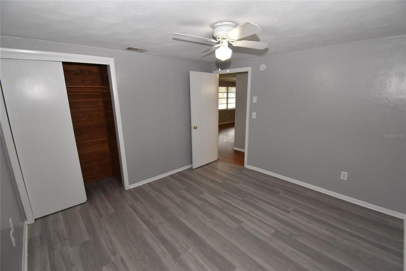 4653 AEGEAN AVE — photo 20