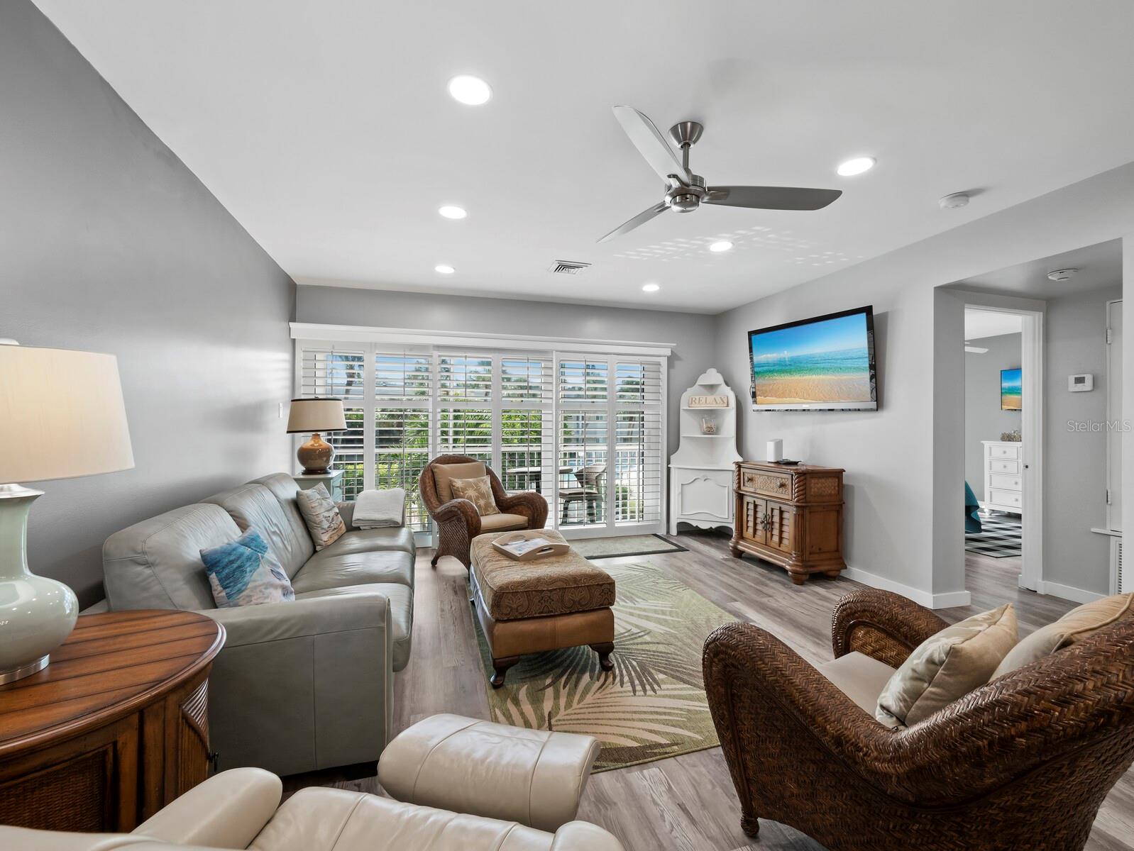 500 S WASHINGTON DR #19B — photo 11