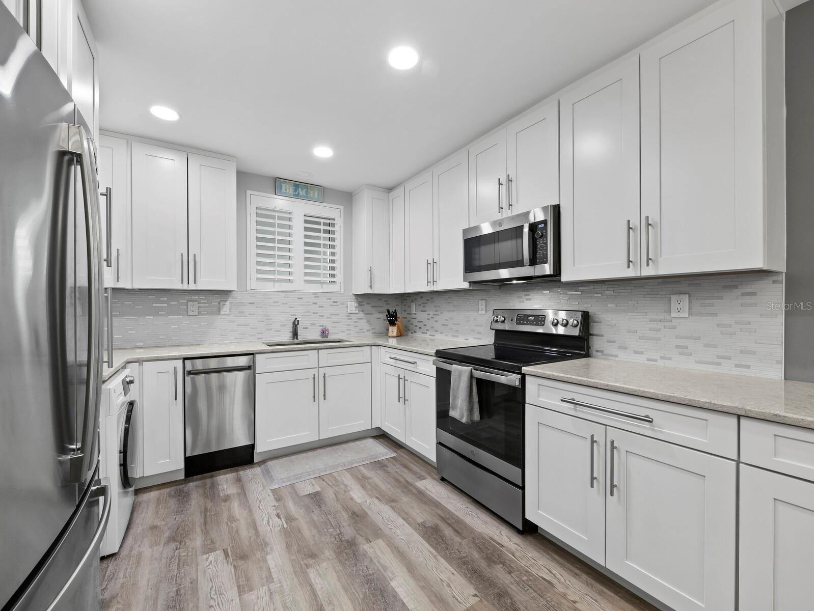 500 S WASHINGTON DR #19B — photo 6