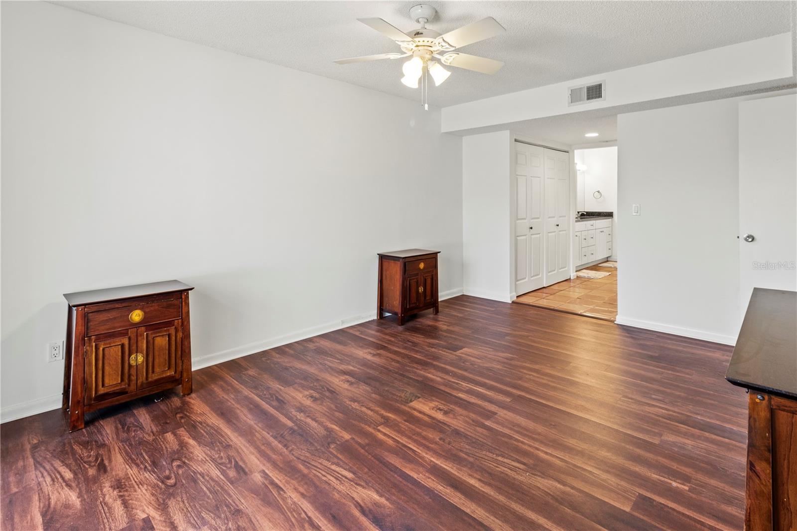 2375 LAKESIDE MEWS #D2 — photo 21