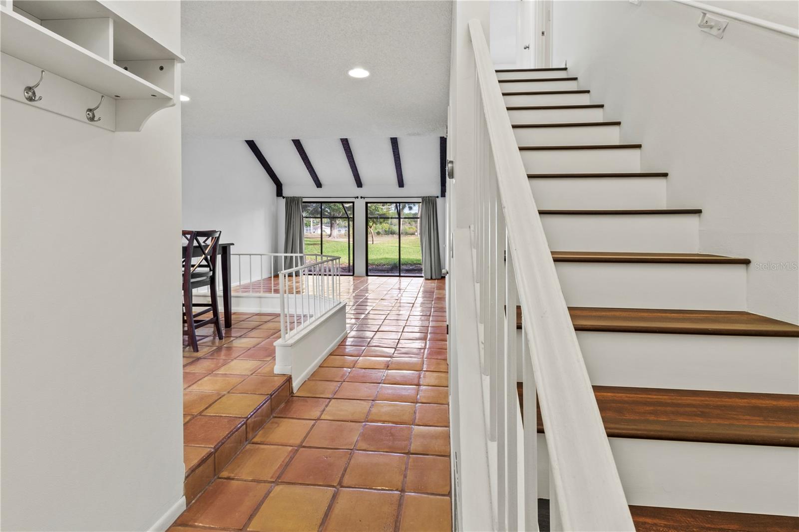2375 LAKESIDE MEWS #D2 — photo 27