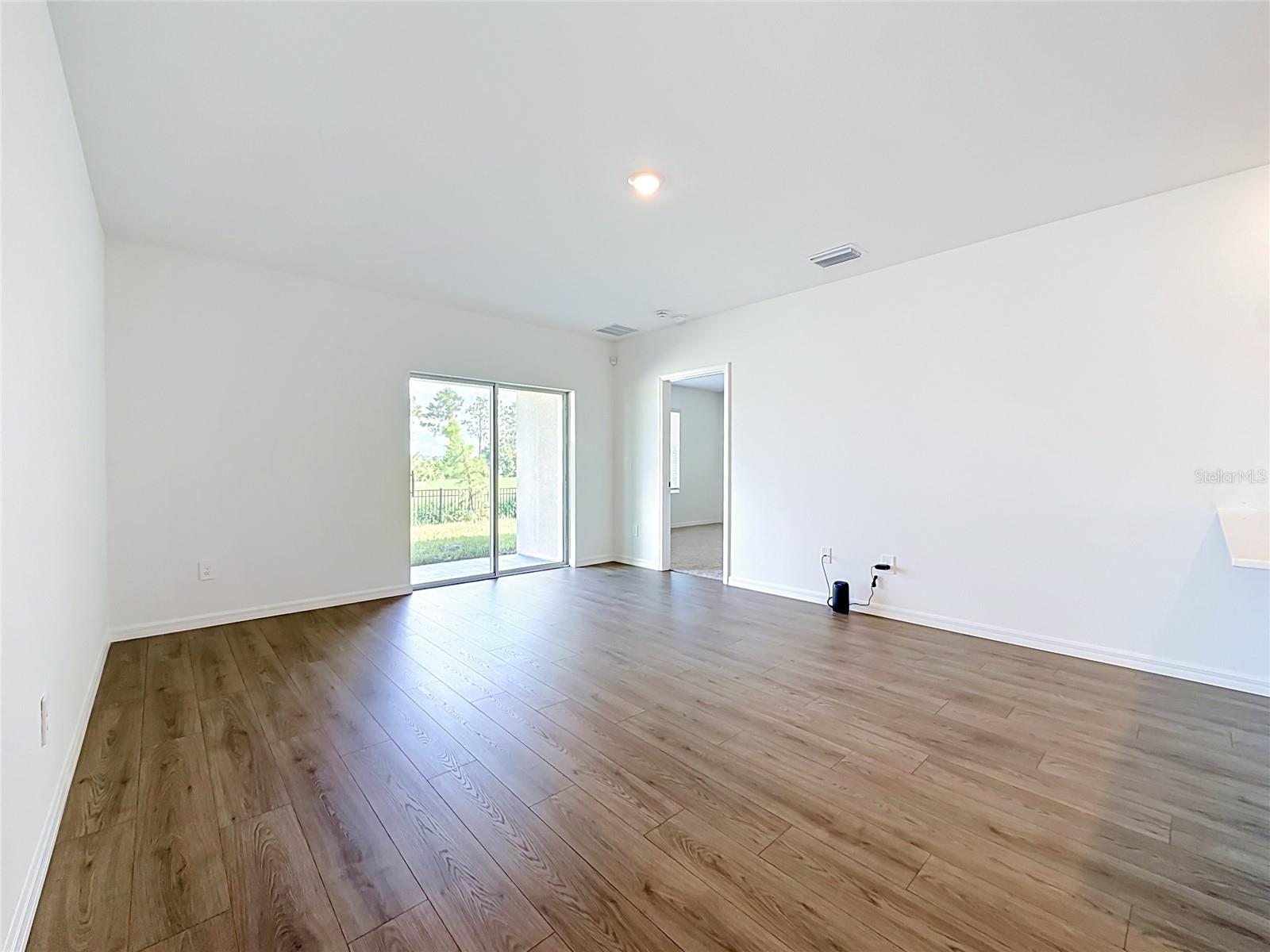 2387 BENDER DR — photo 14