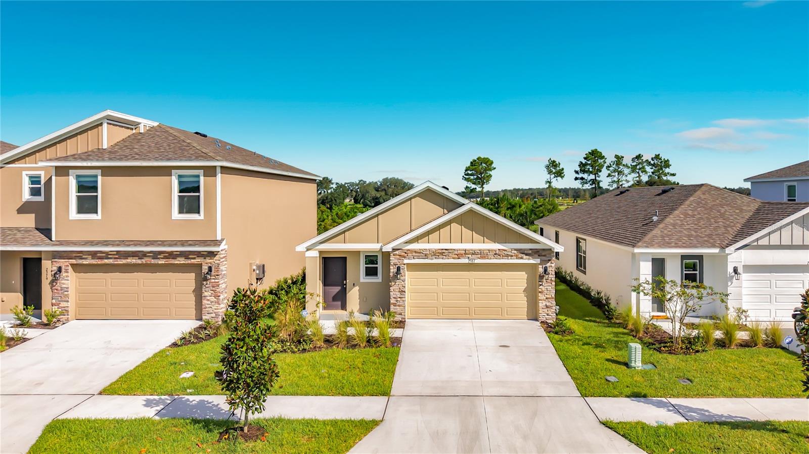 2387 BENDER DR — photo 4