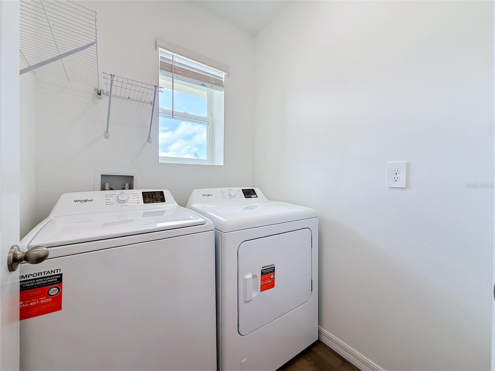 2387 BENDER DR — photo 32