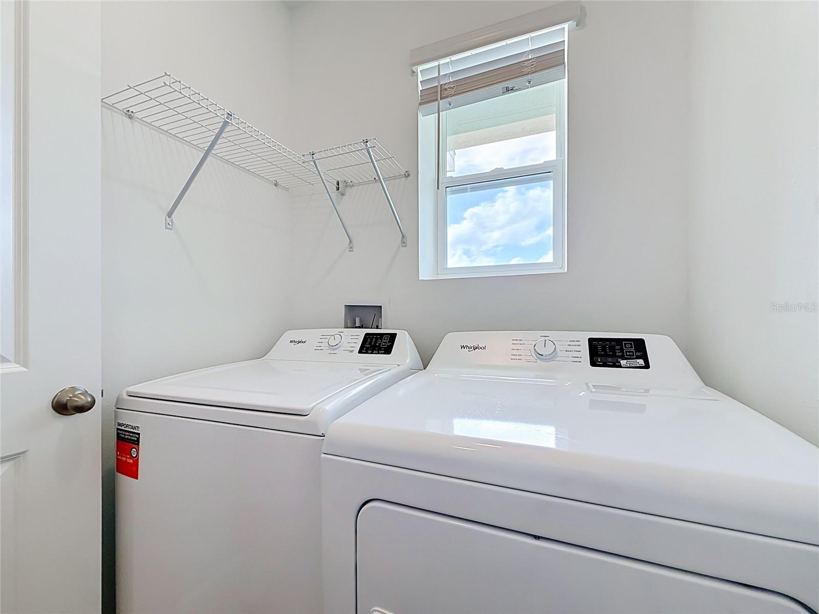 2387 BENDER DR — photo 33