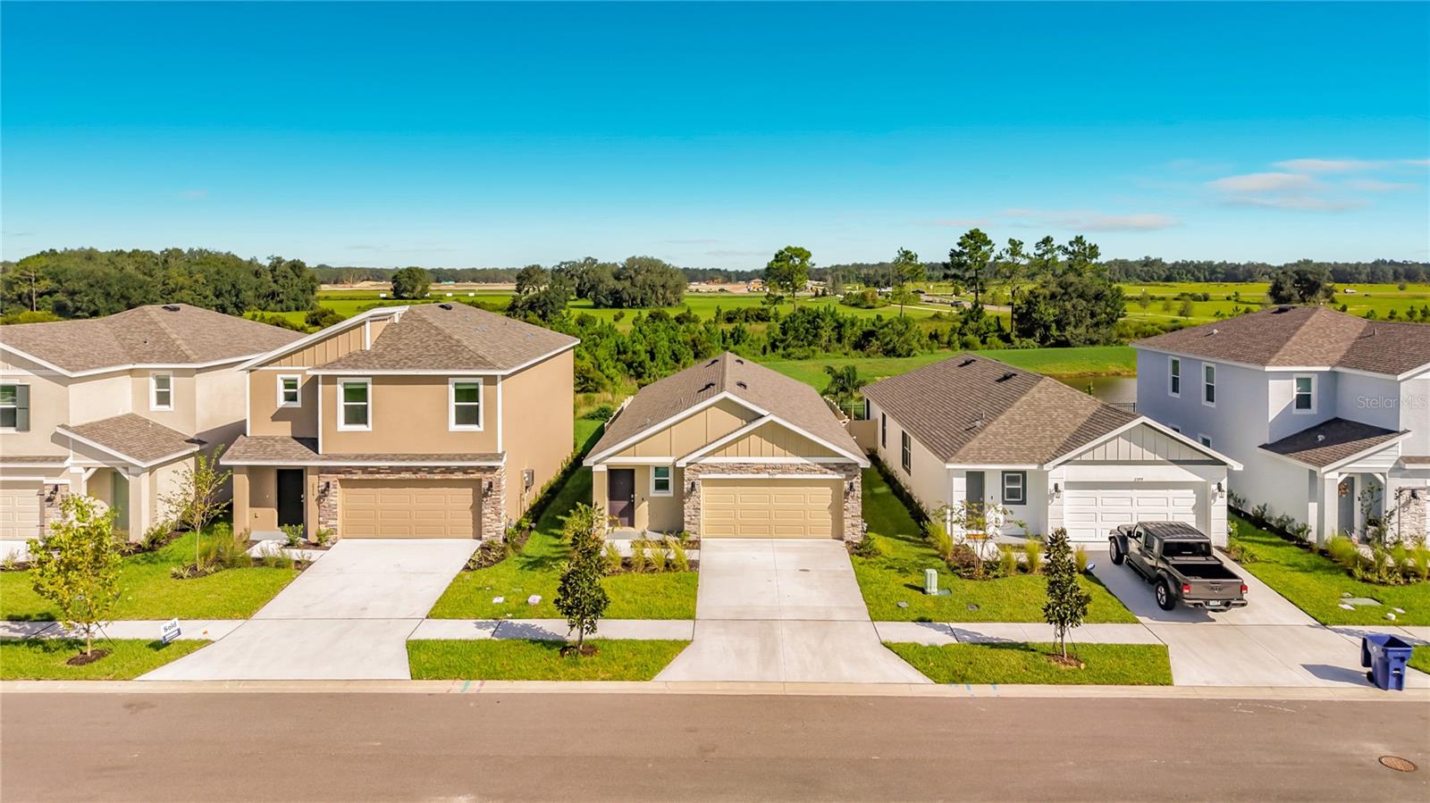 2387 BENDER DR — photo 61