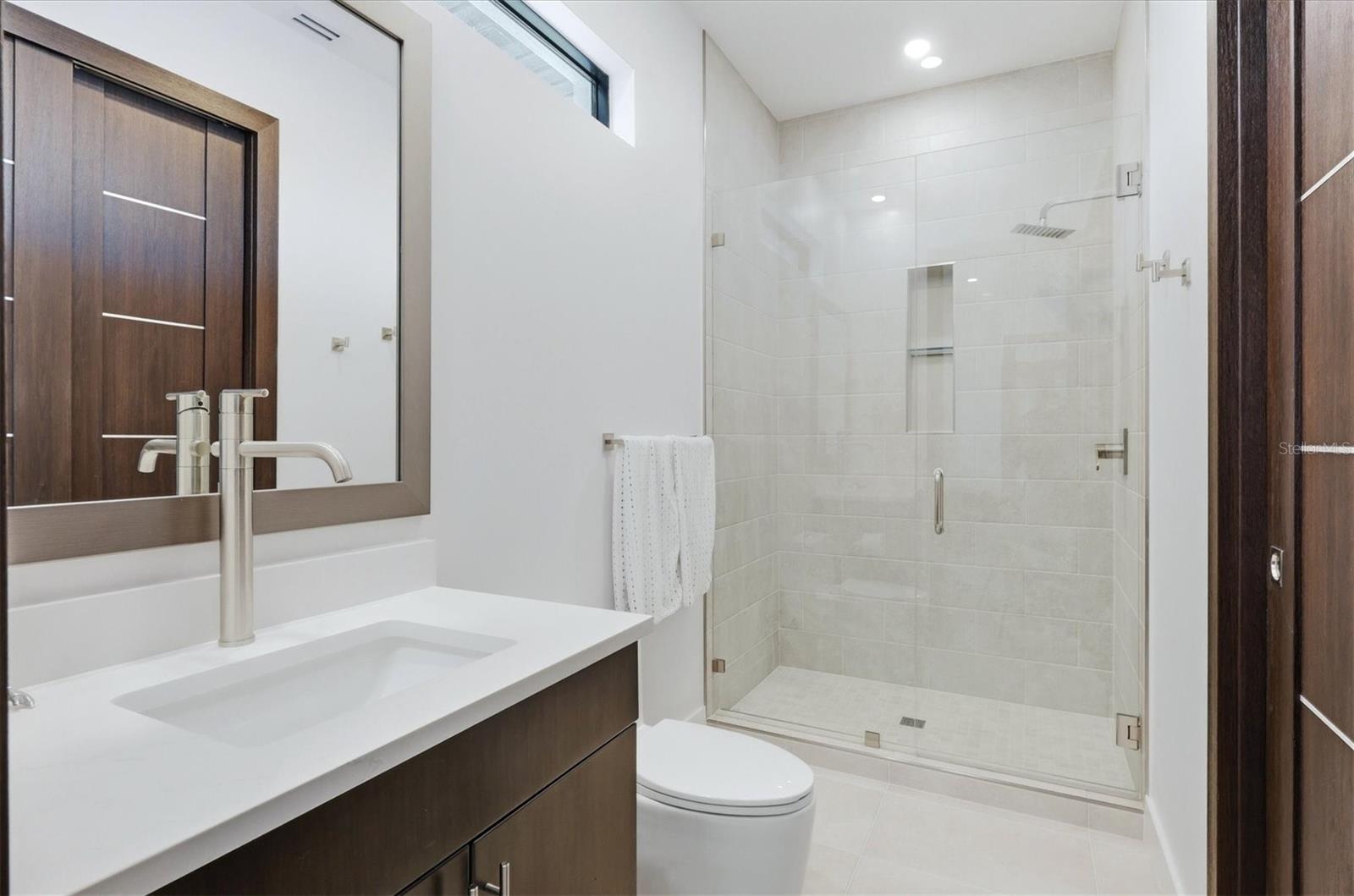3920 ROBERTS POINT RD — photo 45