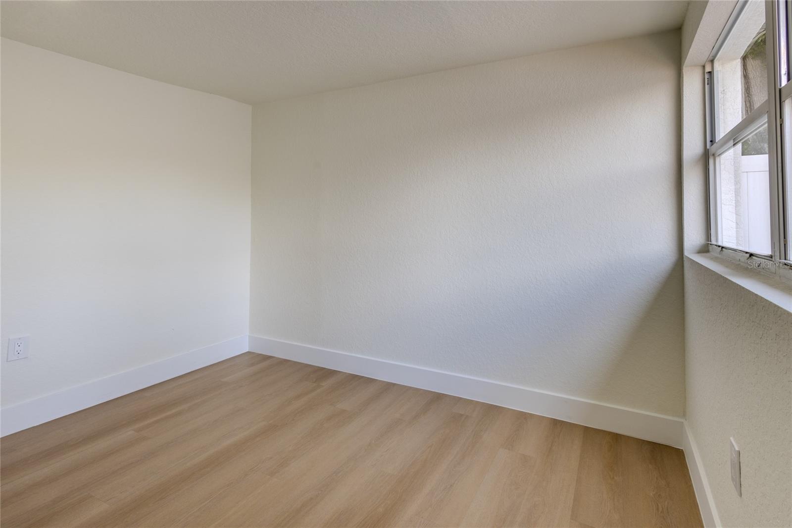 4502 S GRADY AVE — photo 17