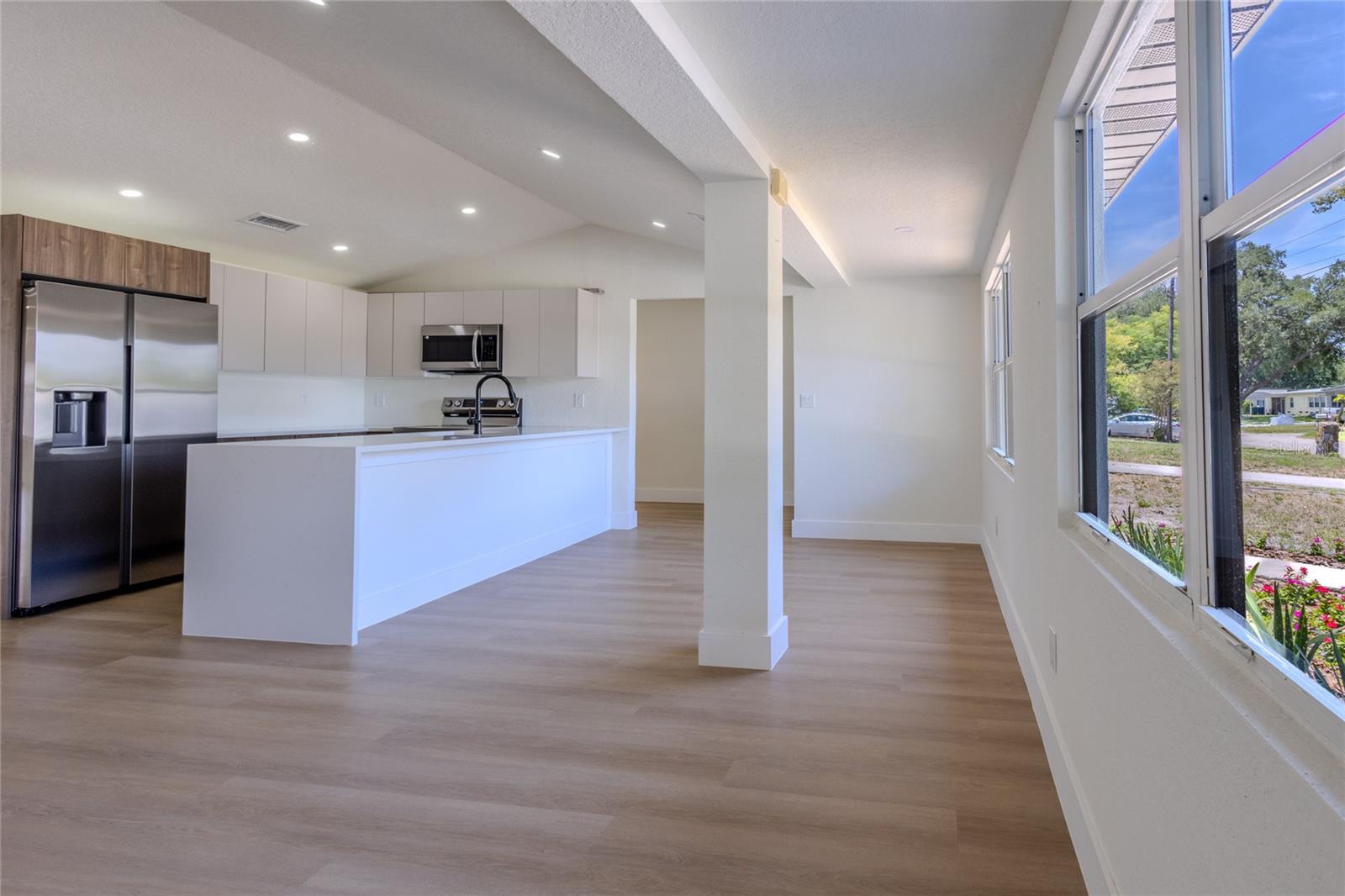 4502 S GRADY AVE — photo 11