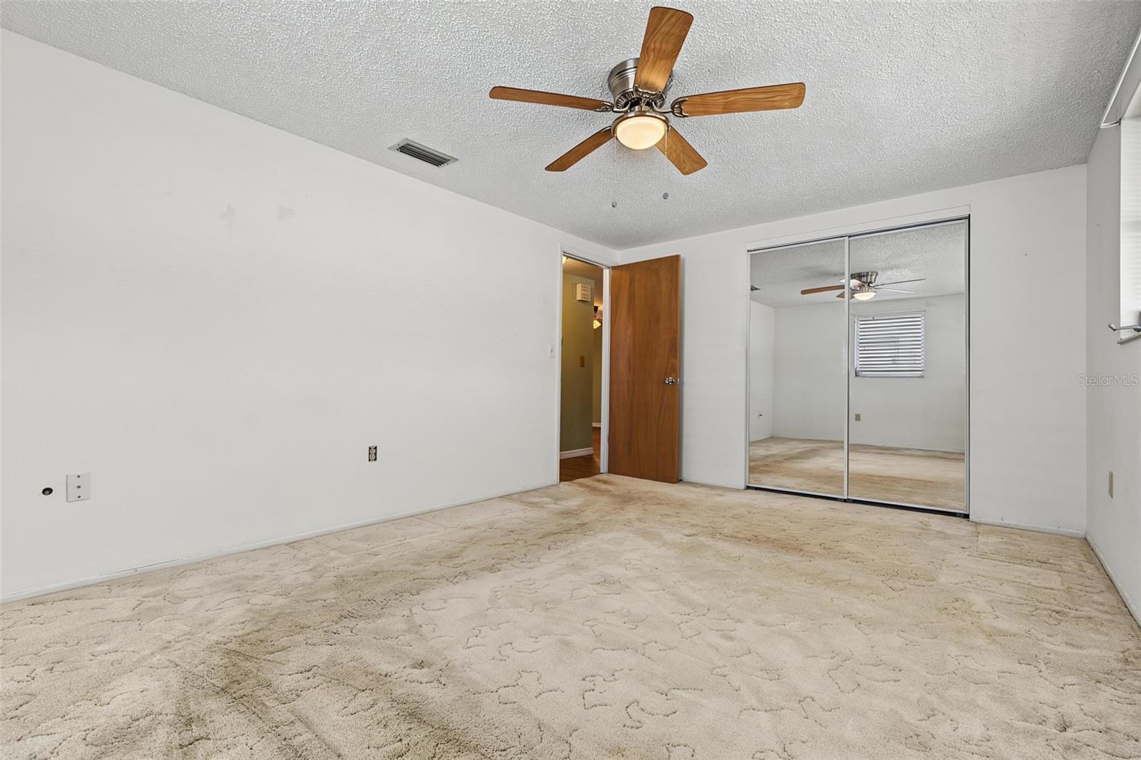 7805 SUE ELLEN DR — photo 12