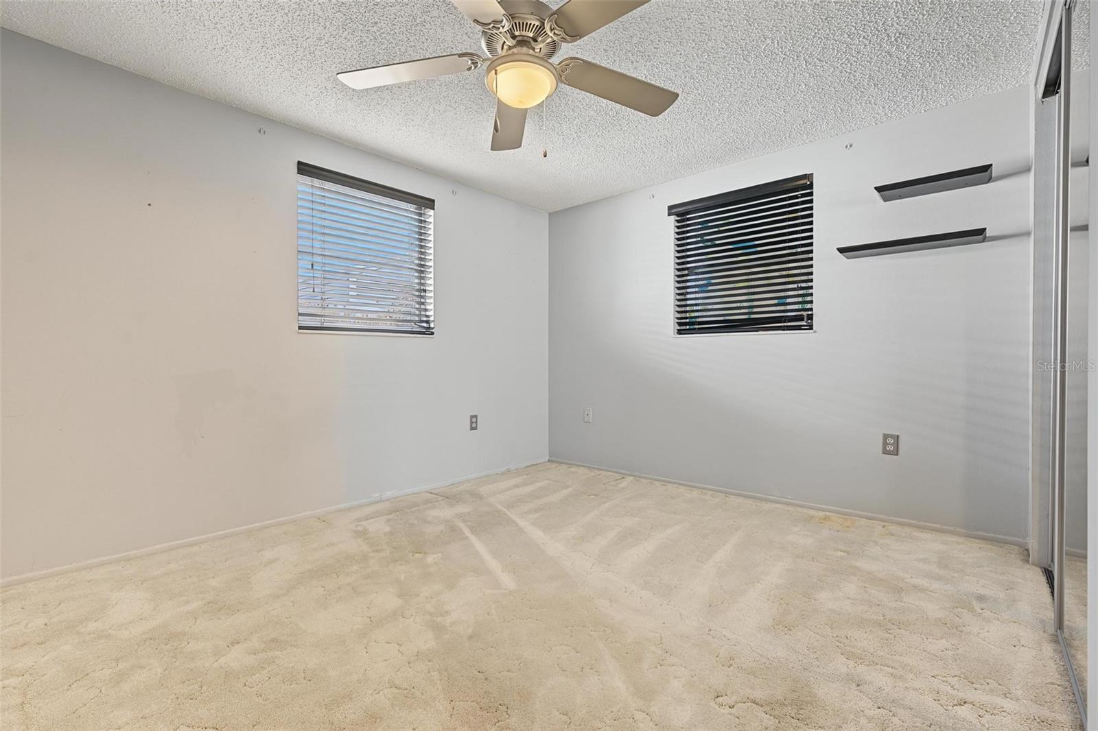 7805 SUE ELLEN DR — photo 15