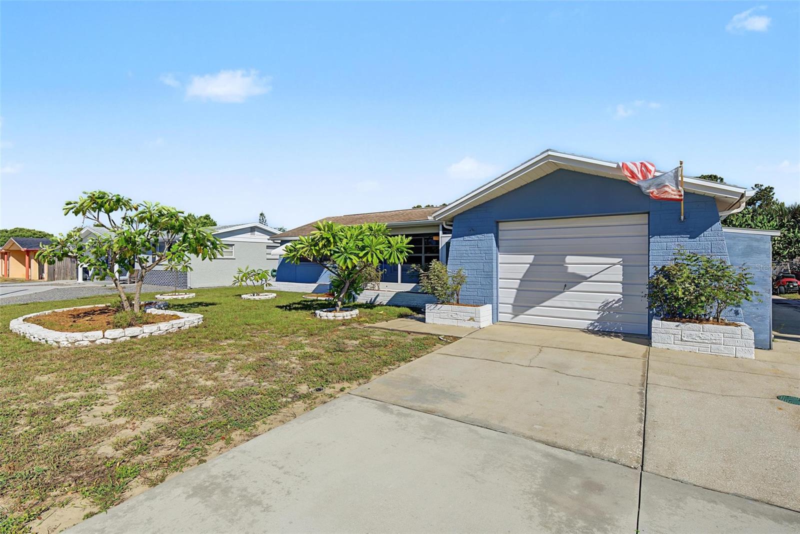 7805 SUE ELLEN DR — photo 43