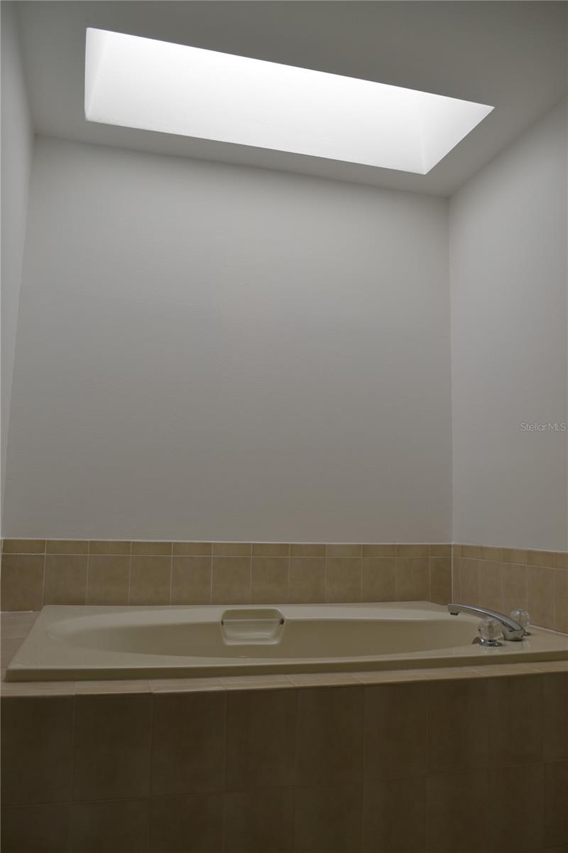 3591 EDINGTON WAY — photo 18