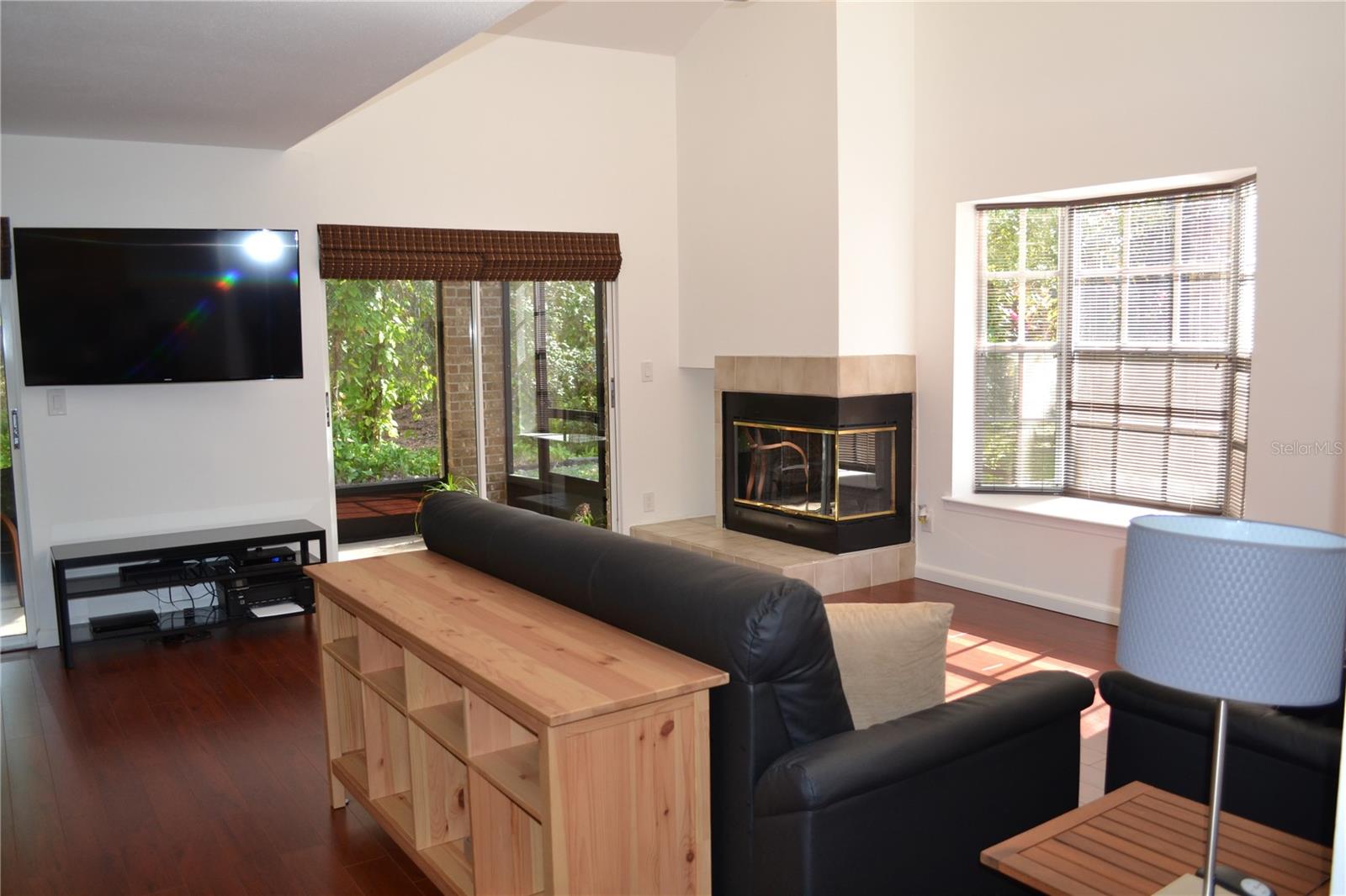 3591 EDINGTON WAY — photo 7