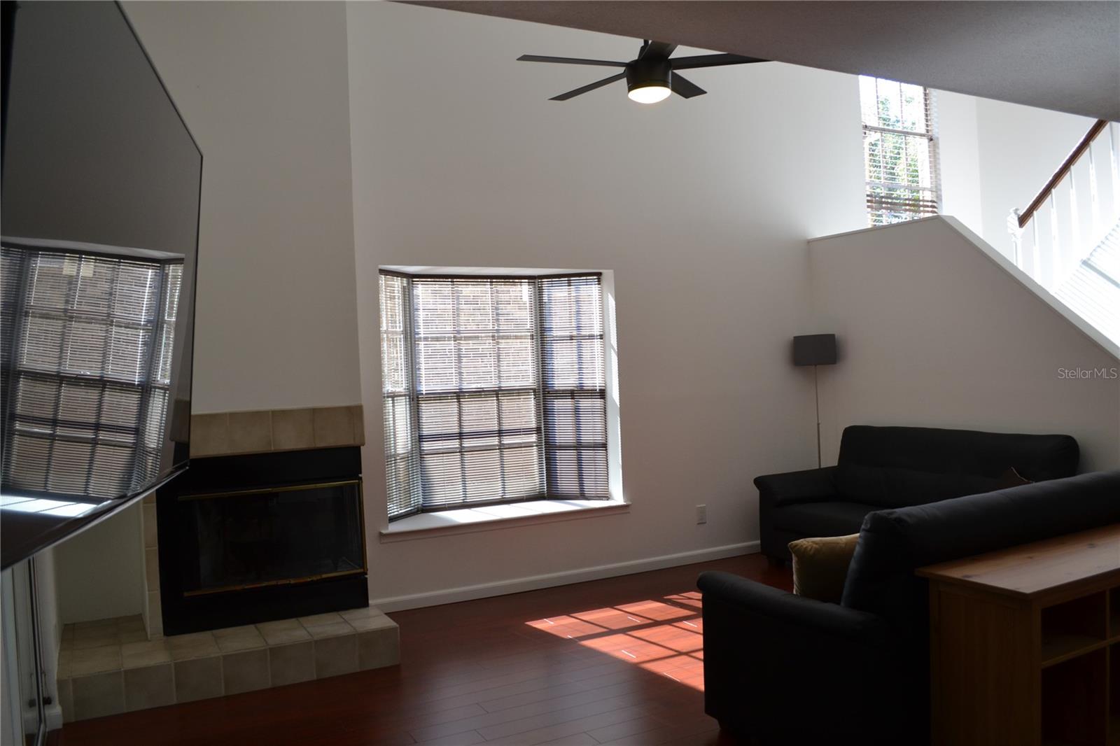 3591 EDINGTON WAY — photo 8