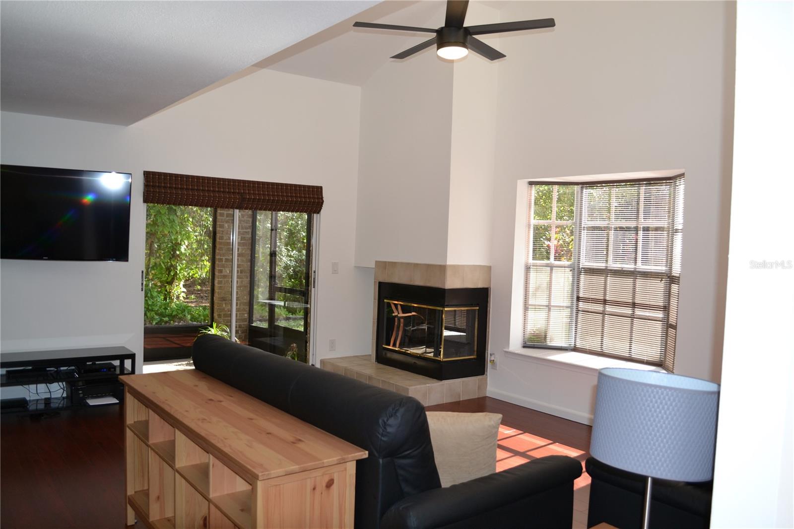 3591 EDINGTON WAY — photo 24