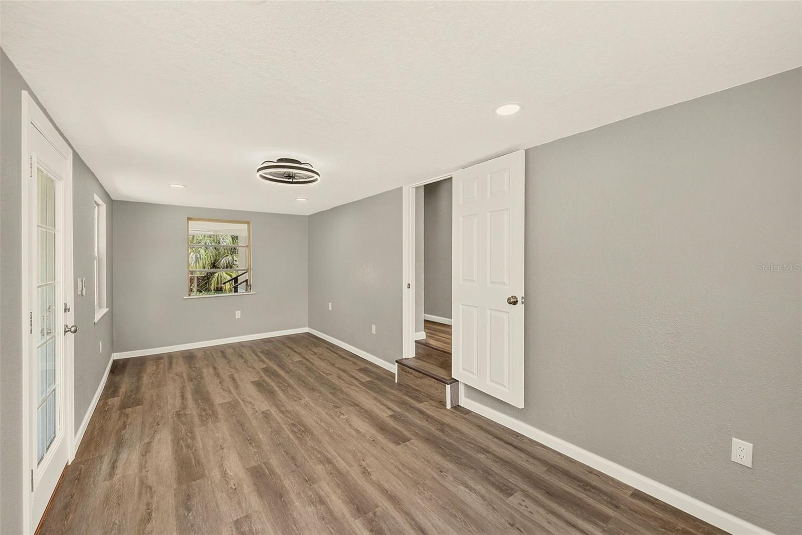 9041 RYE ST — photo 3