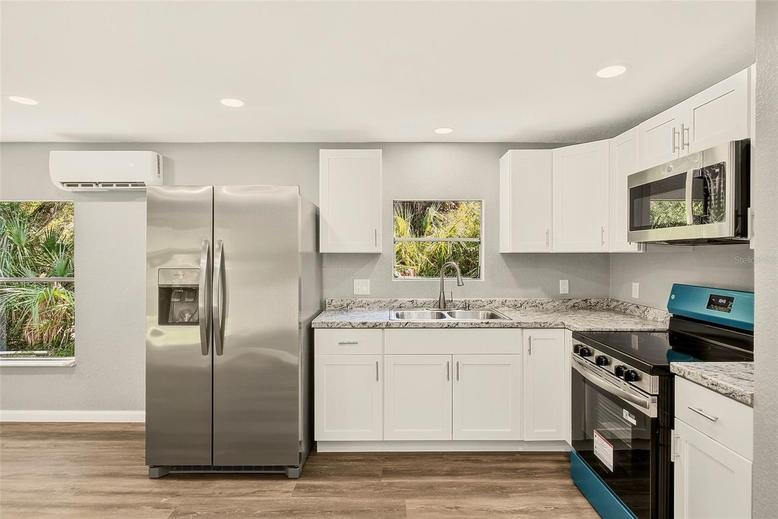 9041 RYE ST — photo 10