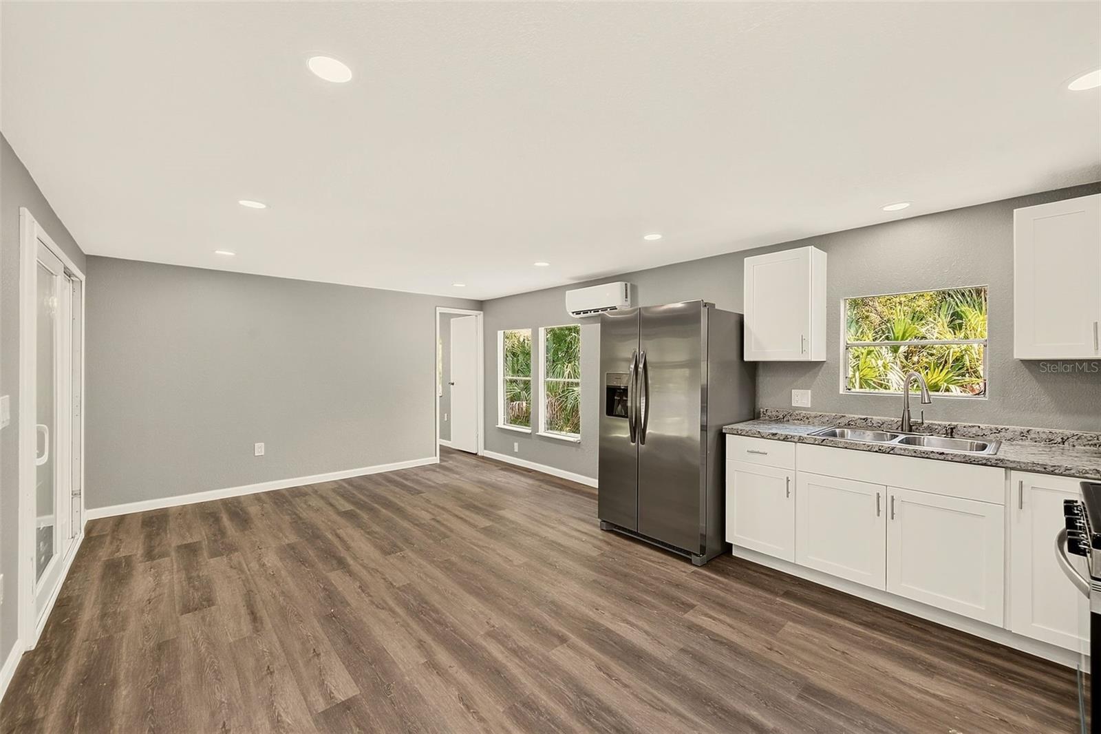 9041 RYE ST — photo 12