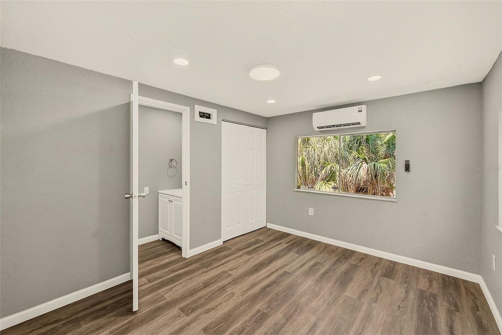 9041 RYE ST — photo 13