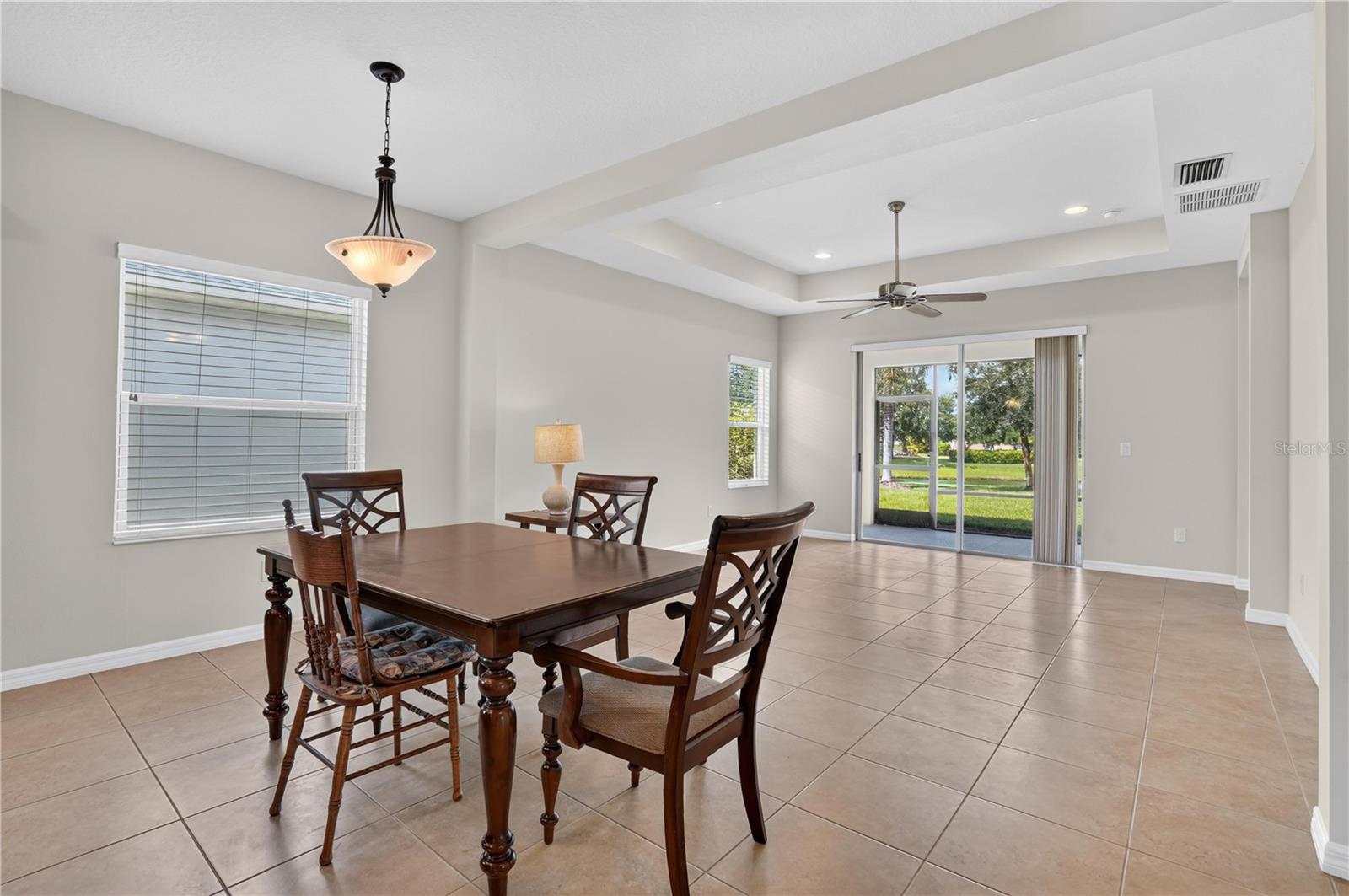 4560 SUMMERLAKE CIR — photo 18