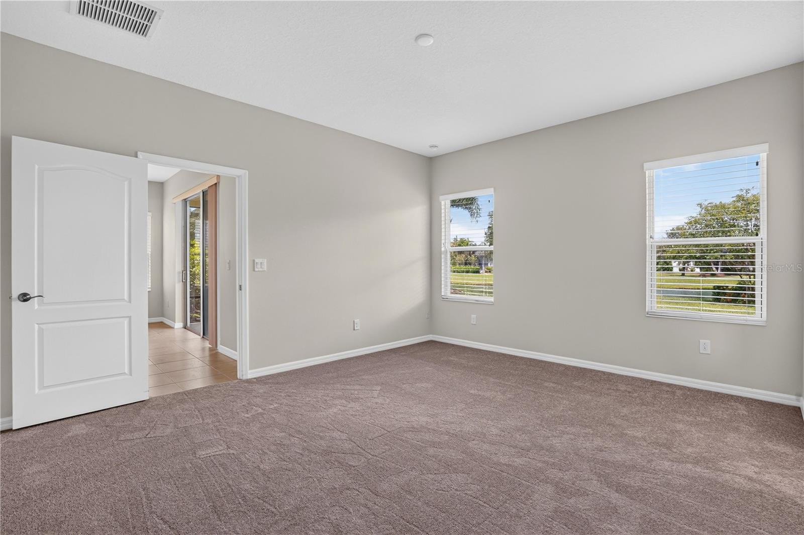 4560 SUMMERLAKE CIR — photo 24