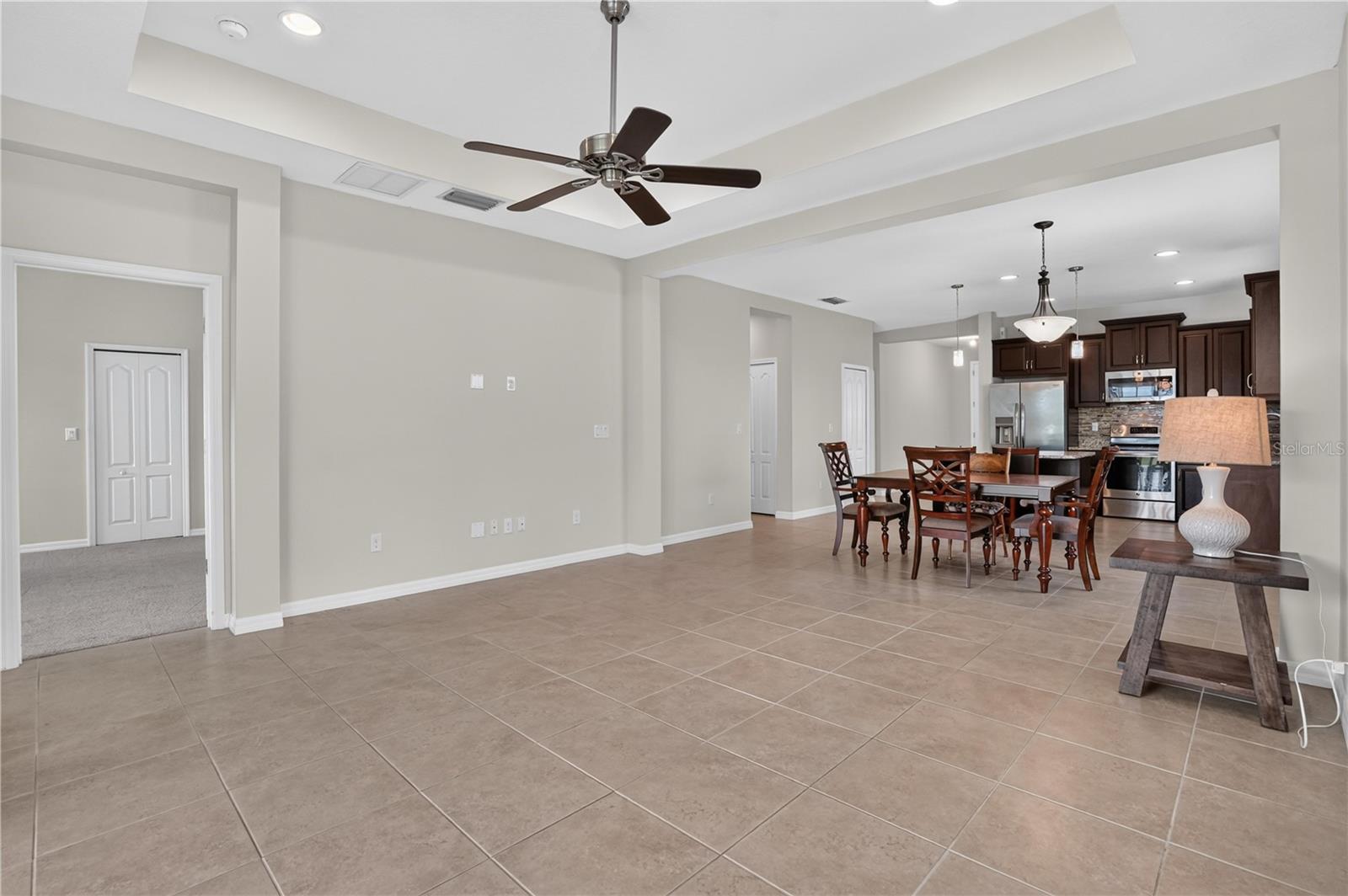 4560 SUMMERLAKE CIR — photo 20