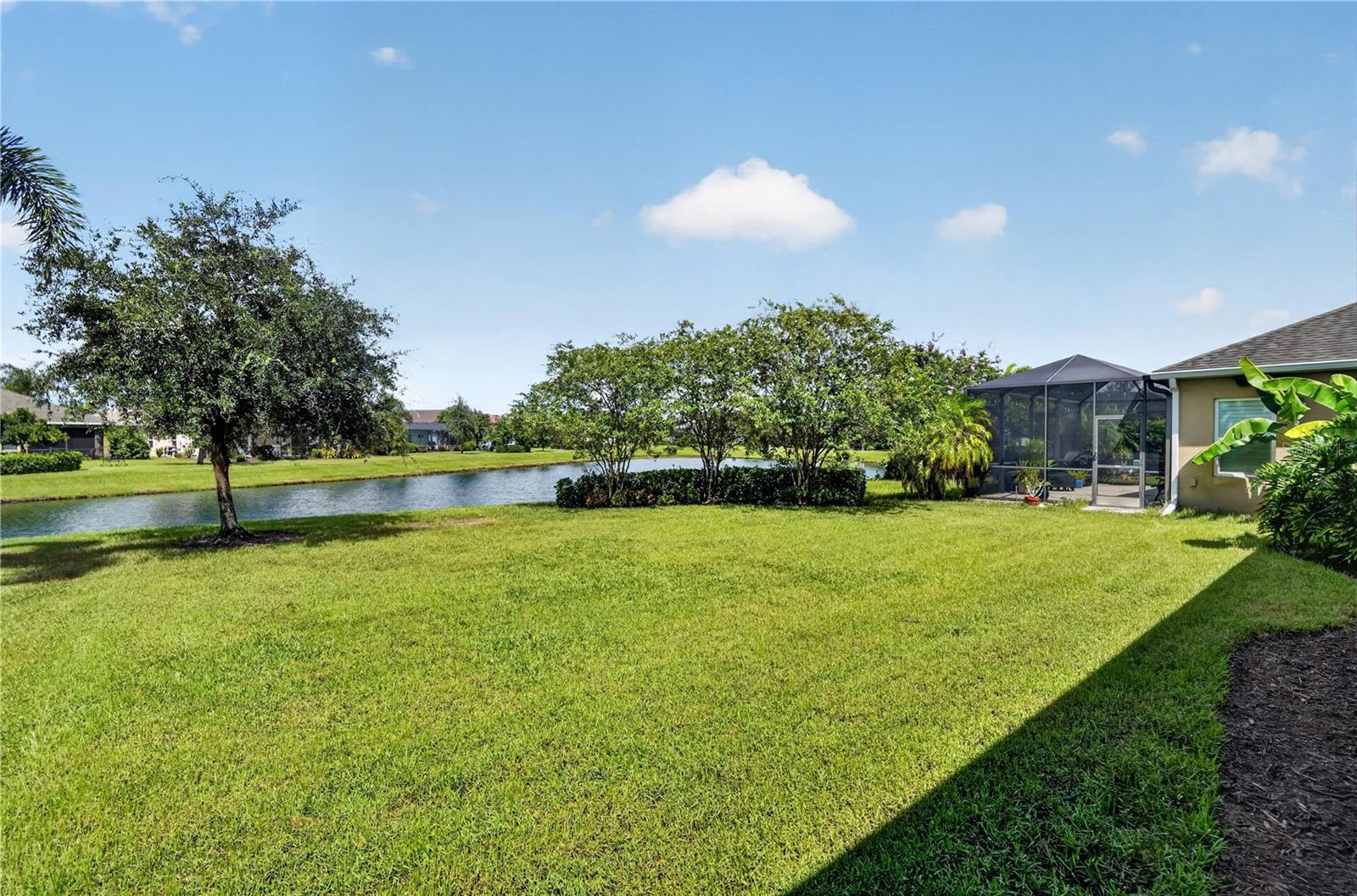 4560 SUMMERLAKE CIR — photo 40