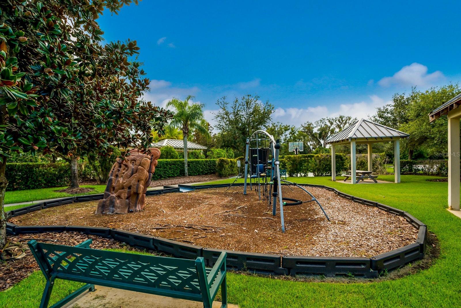 4560 SUMMERLAKE CIR — photo 60