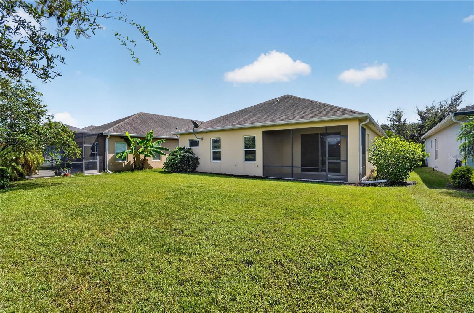 4560 SUMMERLAKE CIR — photo 39