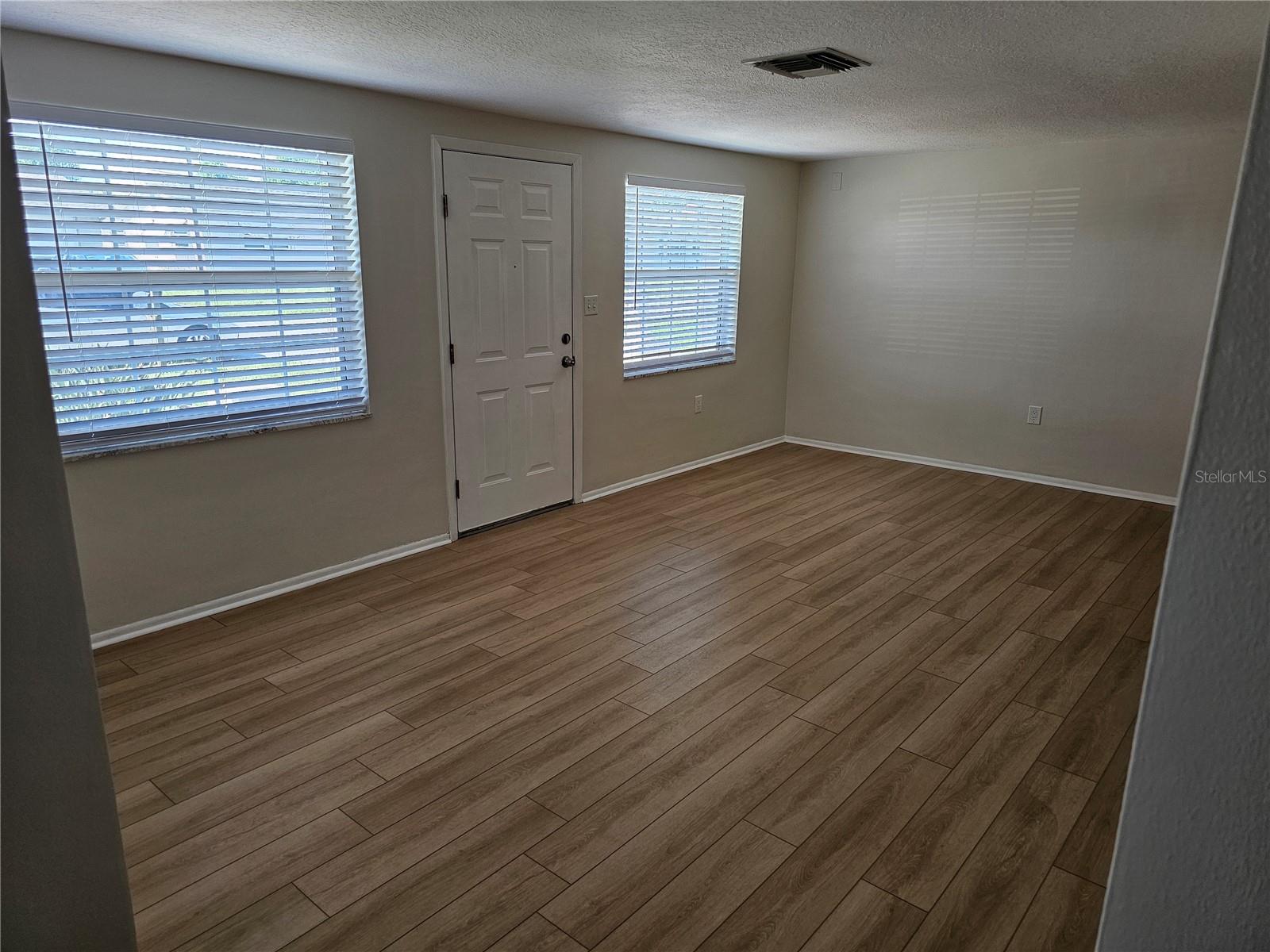 3551 EMORY DR — photo 13