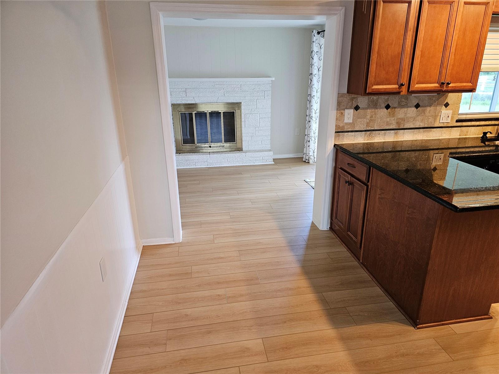 3551 EMORY DR — photo 6