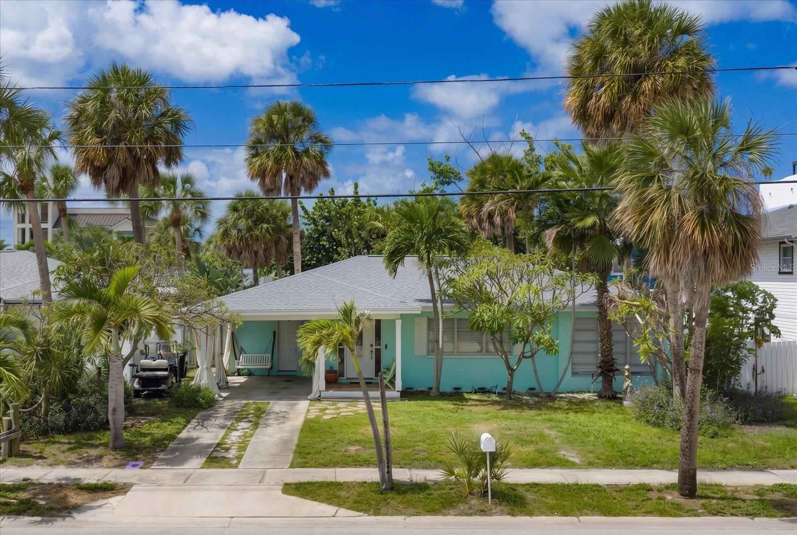 732 MANDALAY AVE — photo 3
