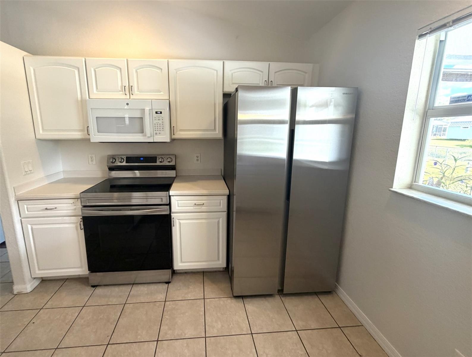 2740 TRIANNA ST — photo 7
