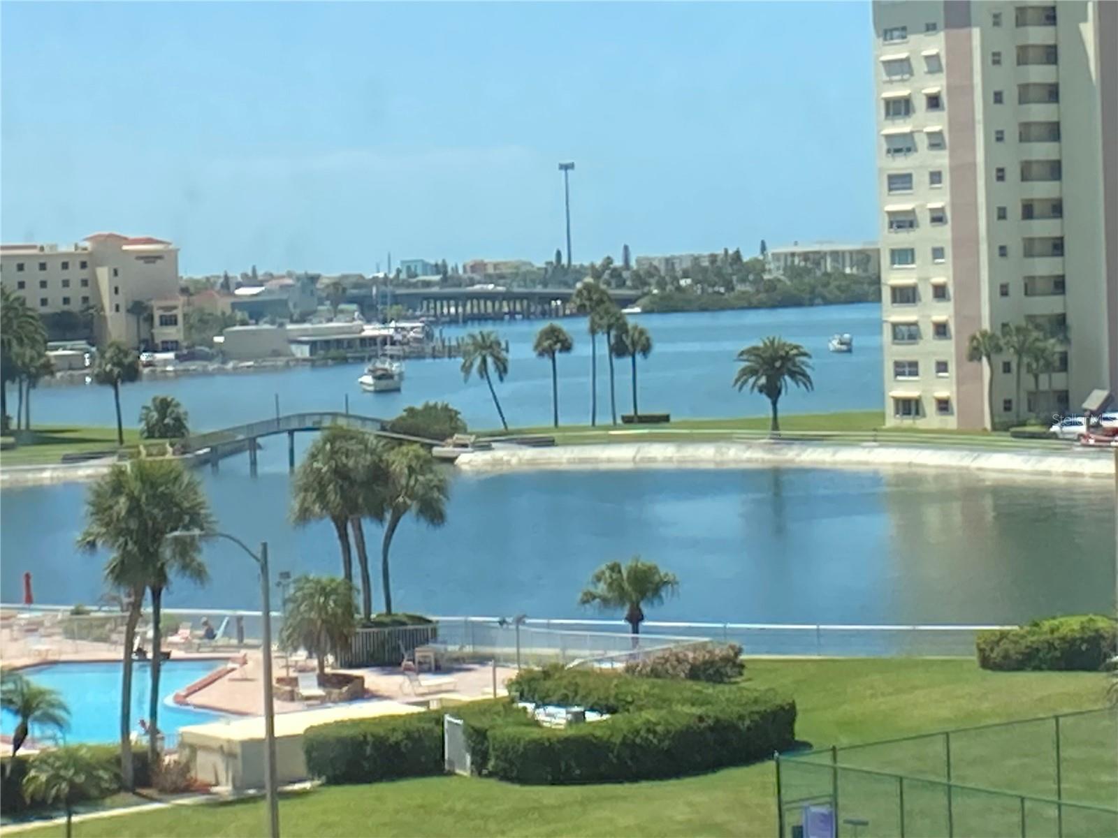 4650 COVE CIR #UNIT 311 — photo 4