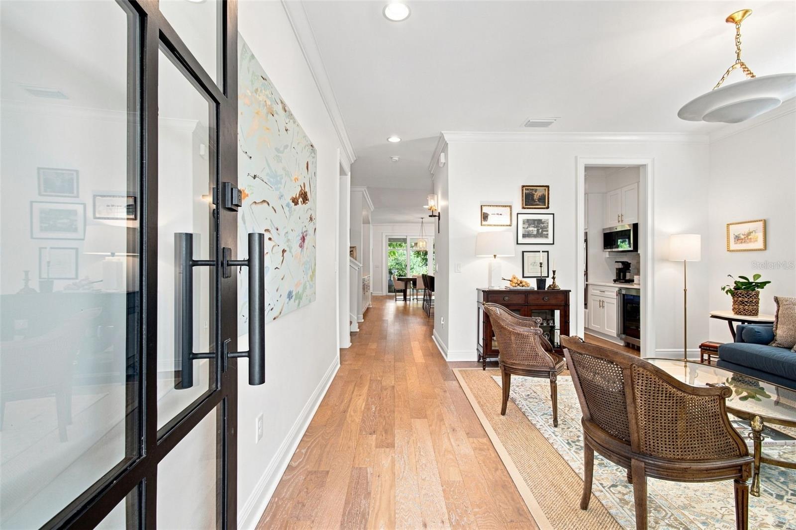 2705 W TRILBY AVE — photo 3