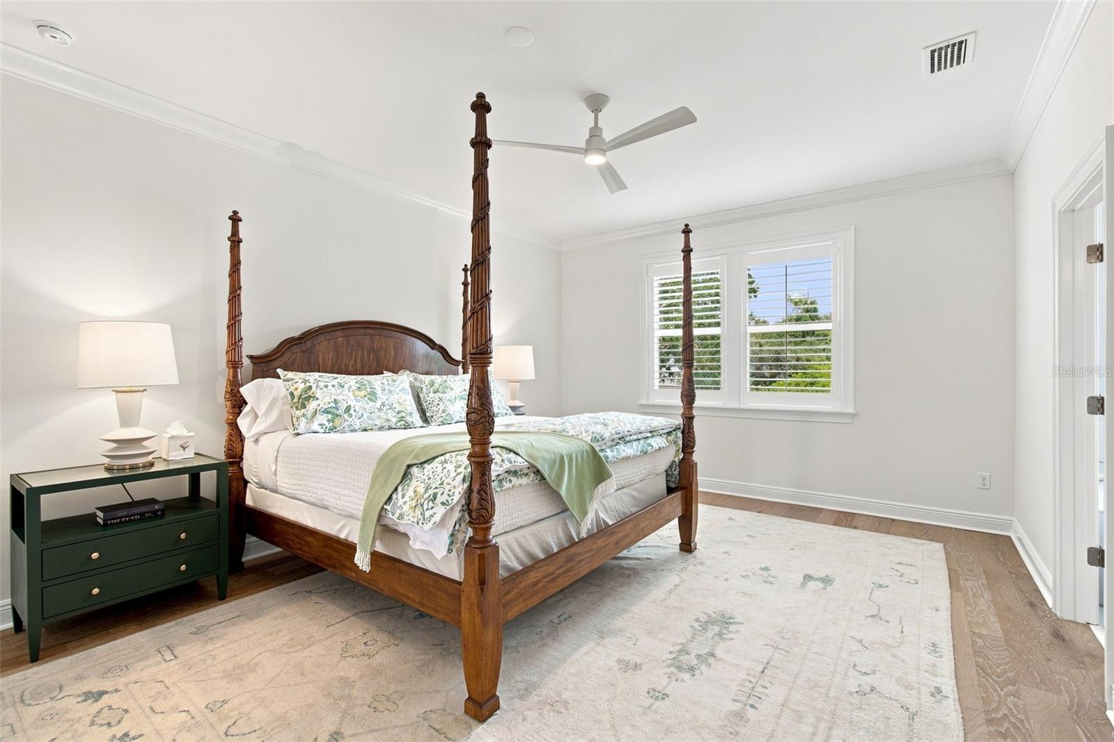 2705 W TRILBY AVE — photo 38