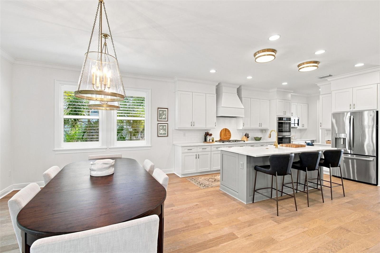 2705 W TRILBY AVE — photo 34